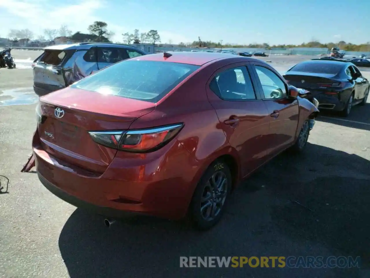 4 Photograph of a damaged car 3MYDLBYV1KY525311 TOYOTA YARIS 2019