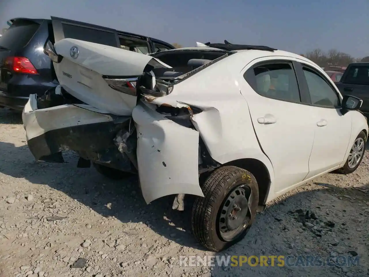 4 Photograph of a damaged car 3MYDLBYV1KY526443 TOYOTA YARIS 2019