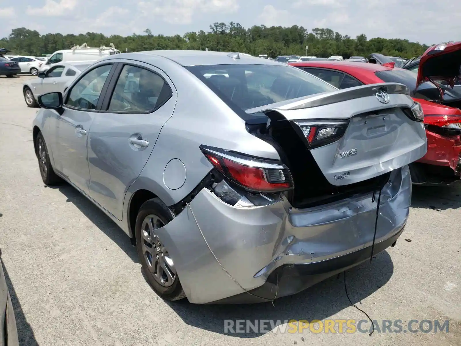 3 Photograph of a damaged car 3MYDLBYV1KY528712 TOYOTA YARIS 2019