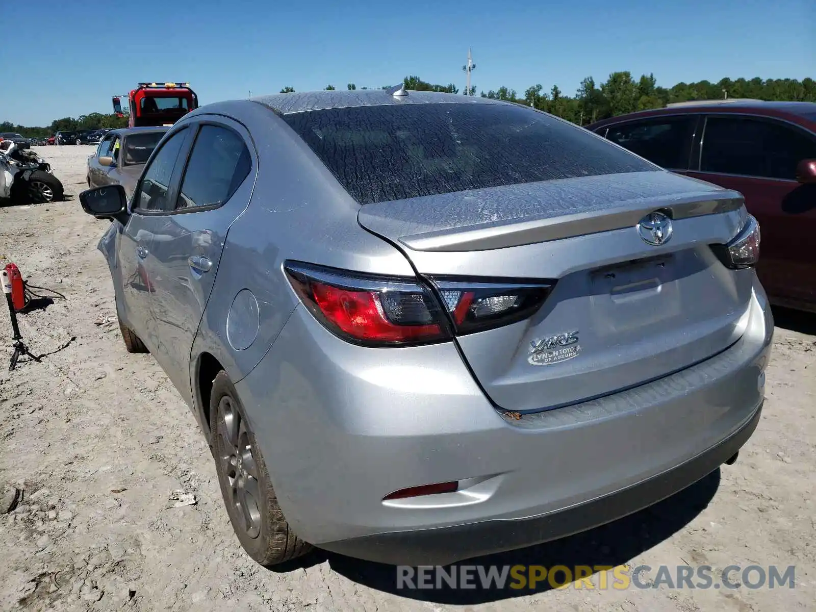 3 Photograph of a damaged car 3MYDLBYV2KY500885 TOYOTA YARIS 2019