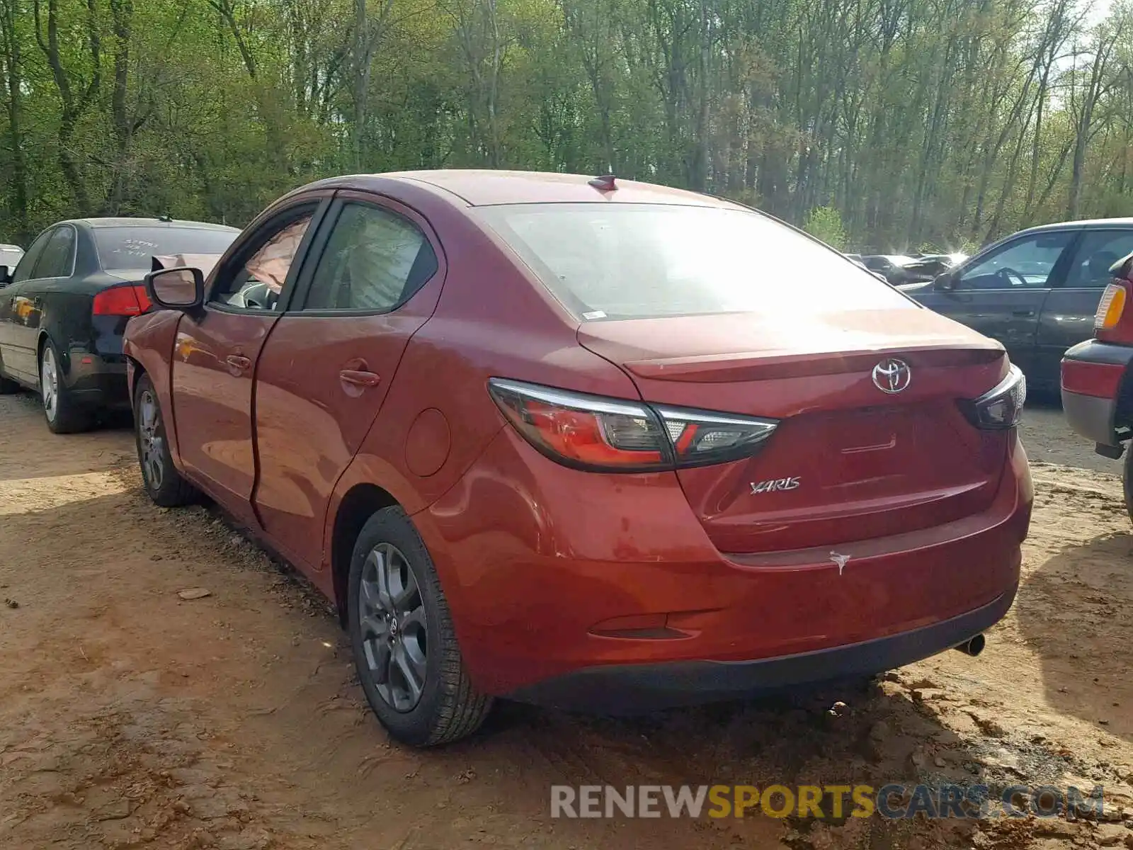 3 Photograph of a damaged car 3MYDLBYV2KY501387 TOYOTA YARIS 2019