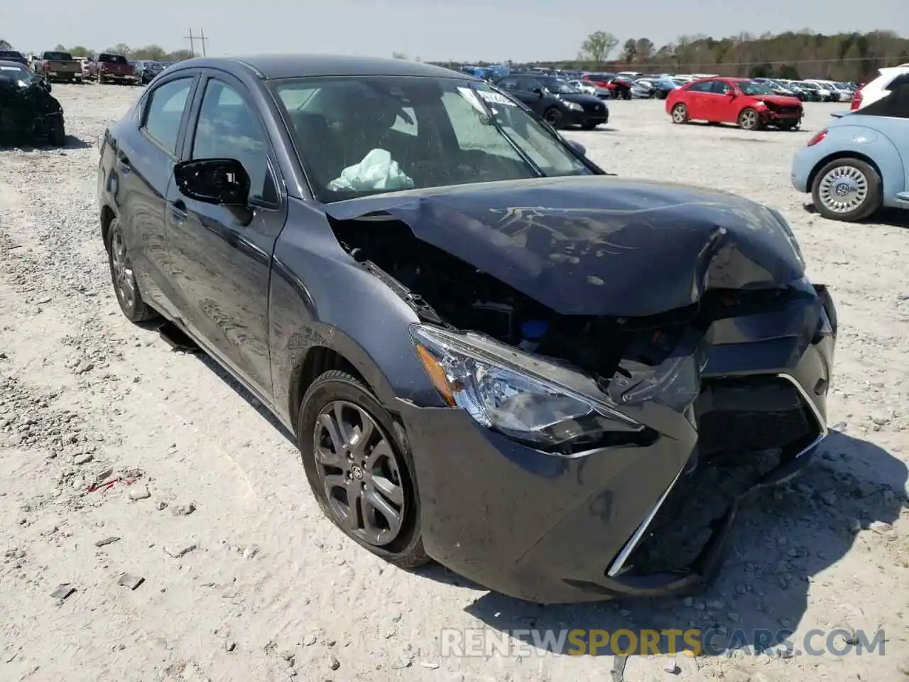 1 Photograph of a damaged car 3MYDLBYV2KY502345 TOYOTA YARIS 2019