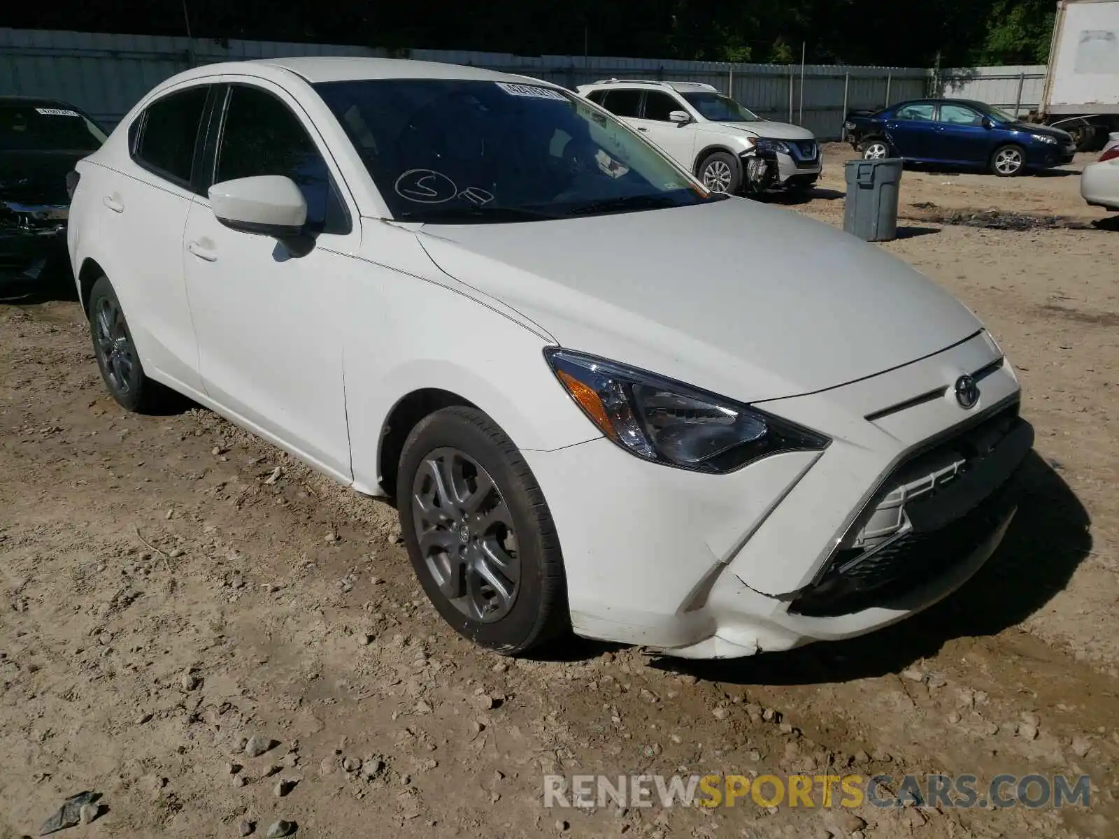 1 Photograph of a damaged car 3MYDLBYV2KY502880 TOYOTA YARIS 2019