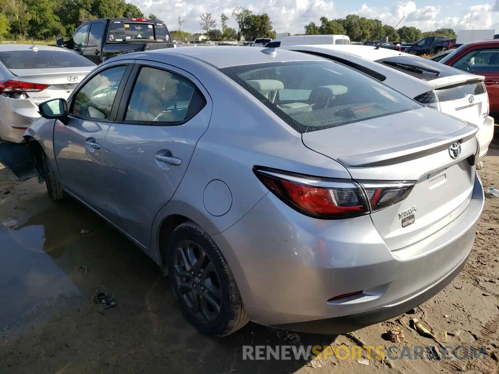 3 Photograph of a damaged car 3MYDLBYV2KY504578 TOYOTA YARIS 2019