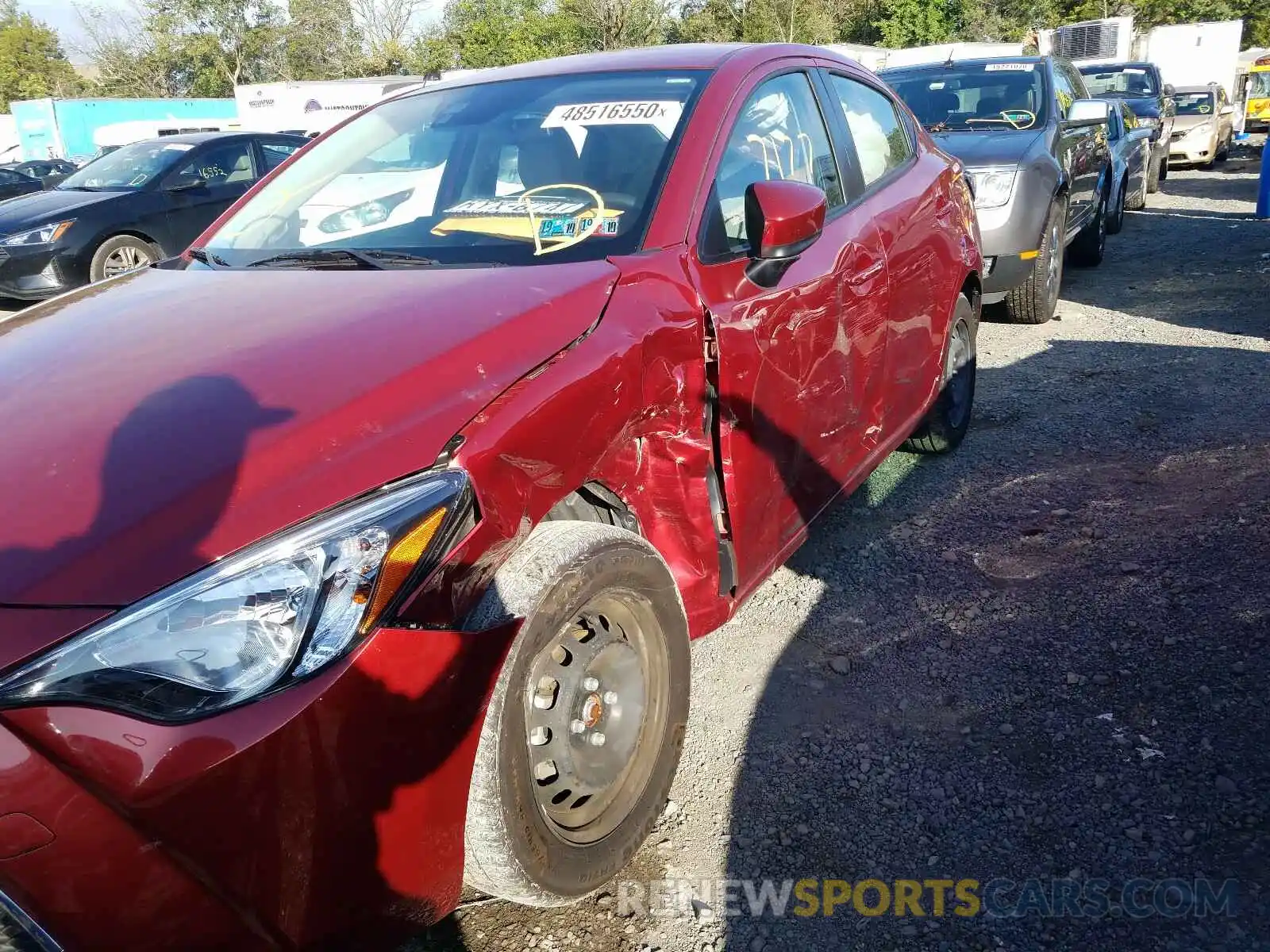 9 Photograph of a damaged car 3MYDLBYV2KY506170 TOYOTA YARIS 2019