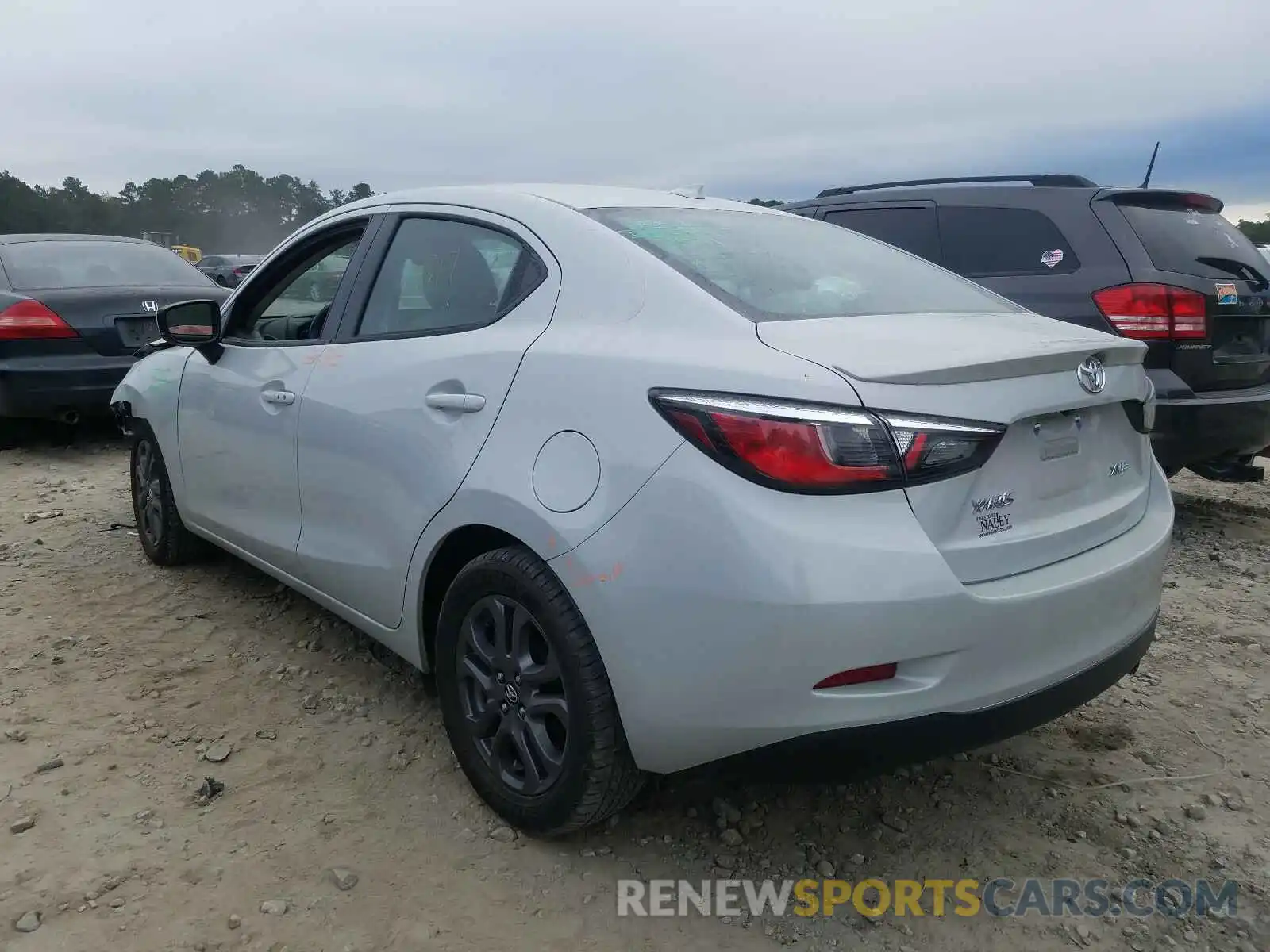 3 Photograph of a damaged car 3MYDLBYV2KY508226 TOYOTA YARIS 2019