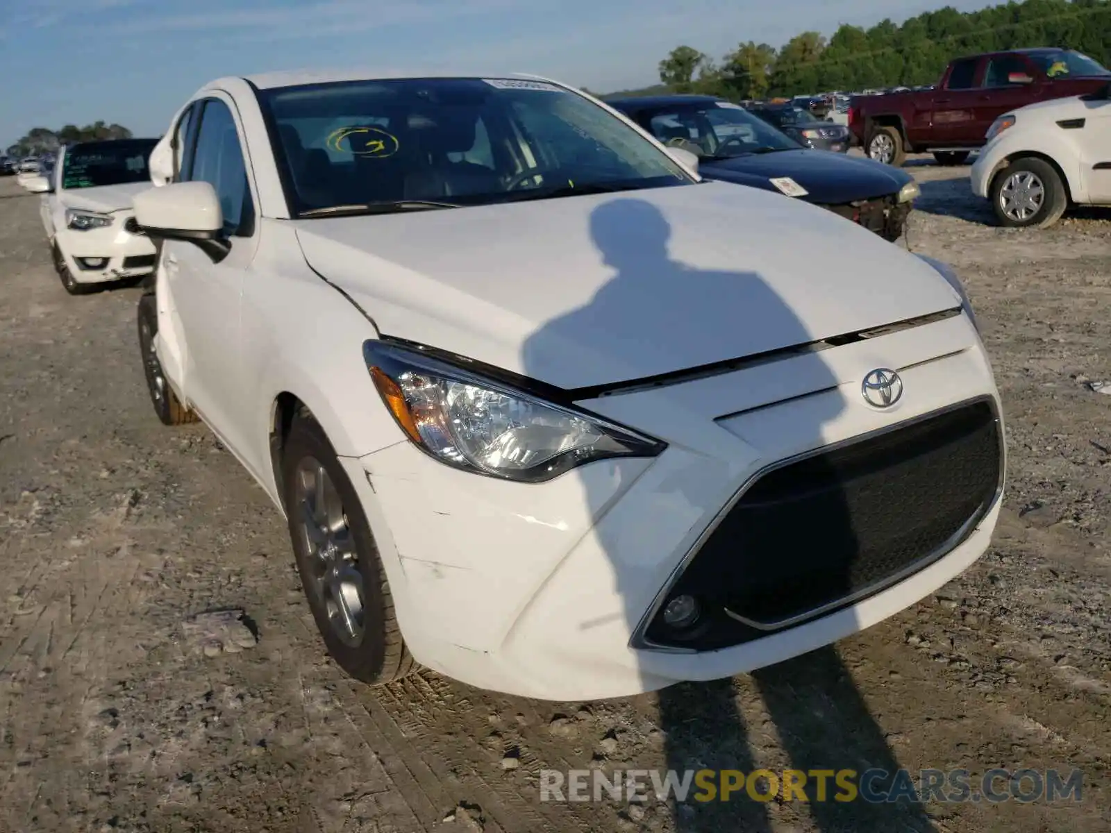 1 Photograph of a damaged car 3MYDLBYV2KY508646 TOYOTA YARIS 2019