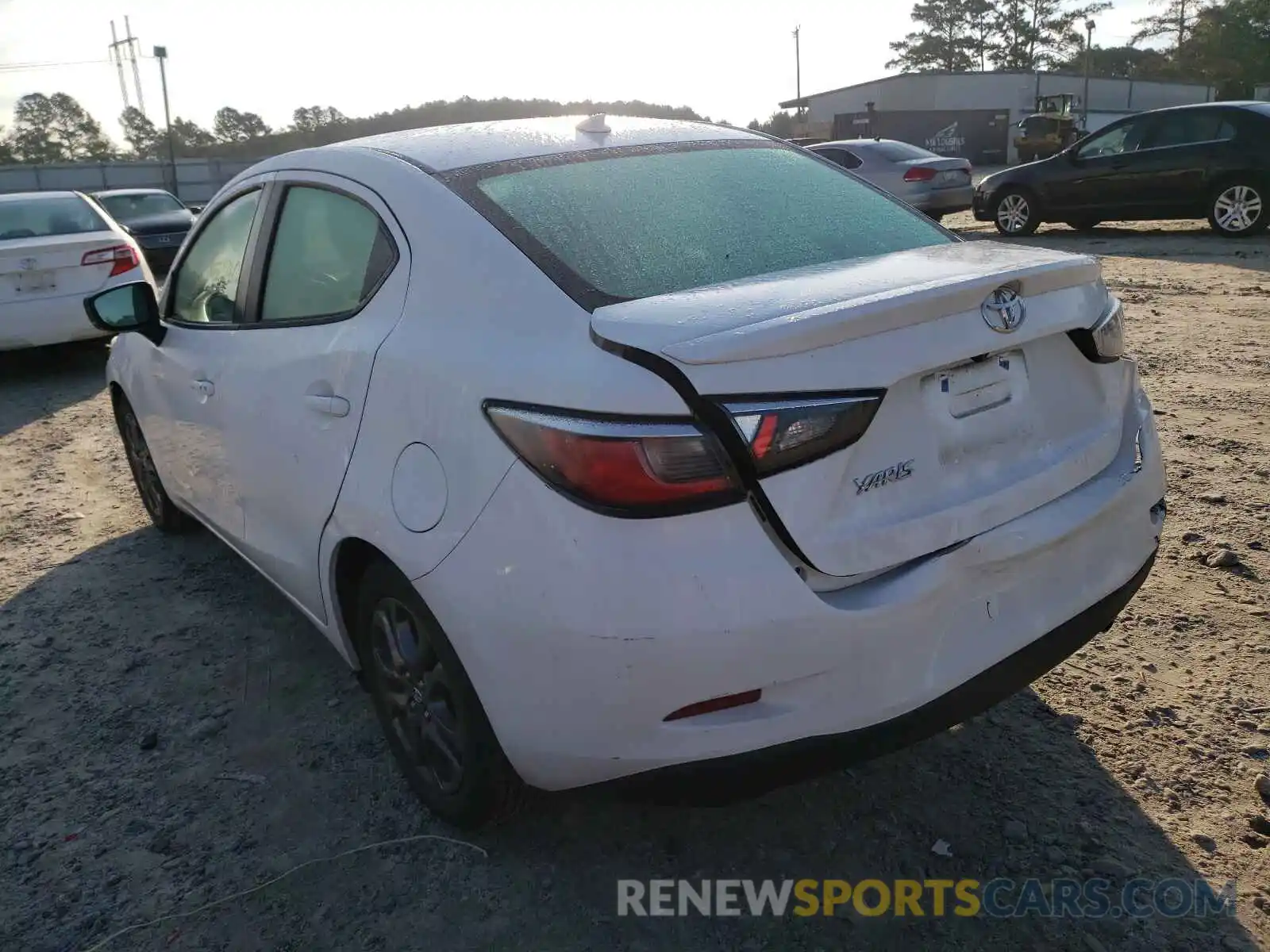 3 Photograph of a damaged car 3MYDLBYV2KY508646 TOYOTA YARIS 2019