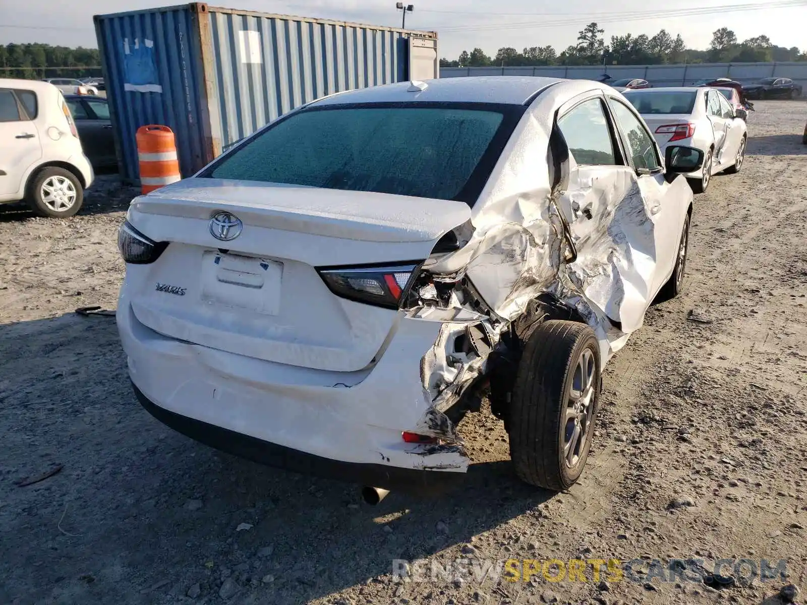 4 Photograph of a damaged car 3MYDLBYV2KY508646 TOYOTA YARIS 2019