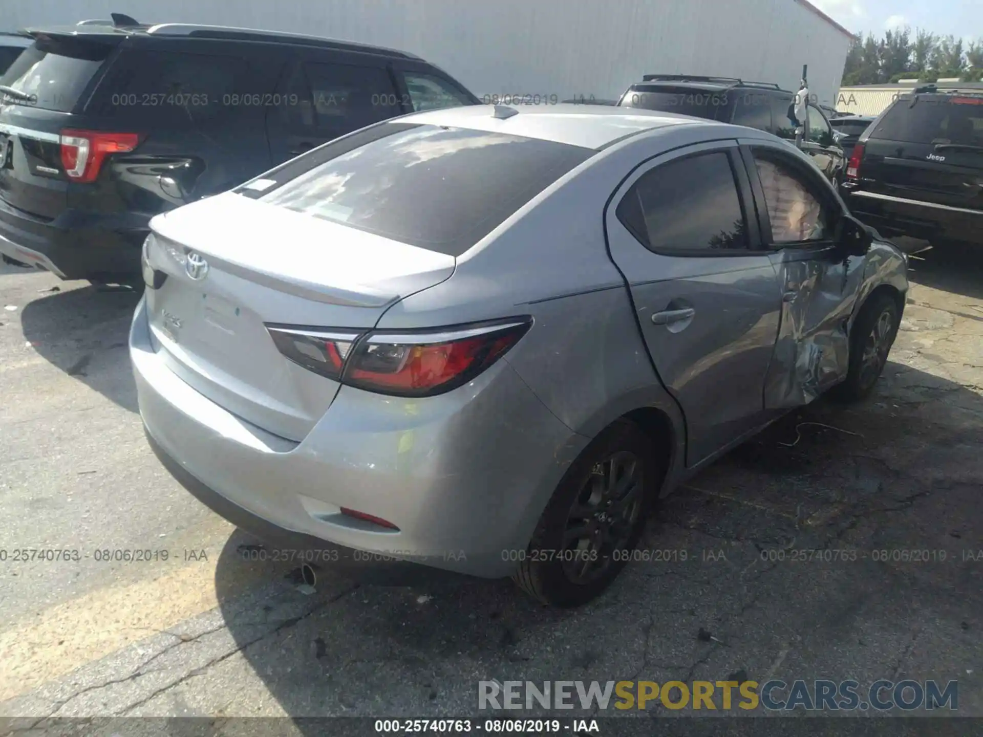 4 Photograph of a damaged car 3MYDLBYV2KY508663 TOYOTA YARIS 2019