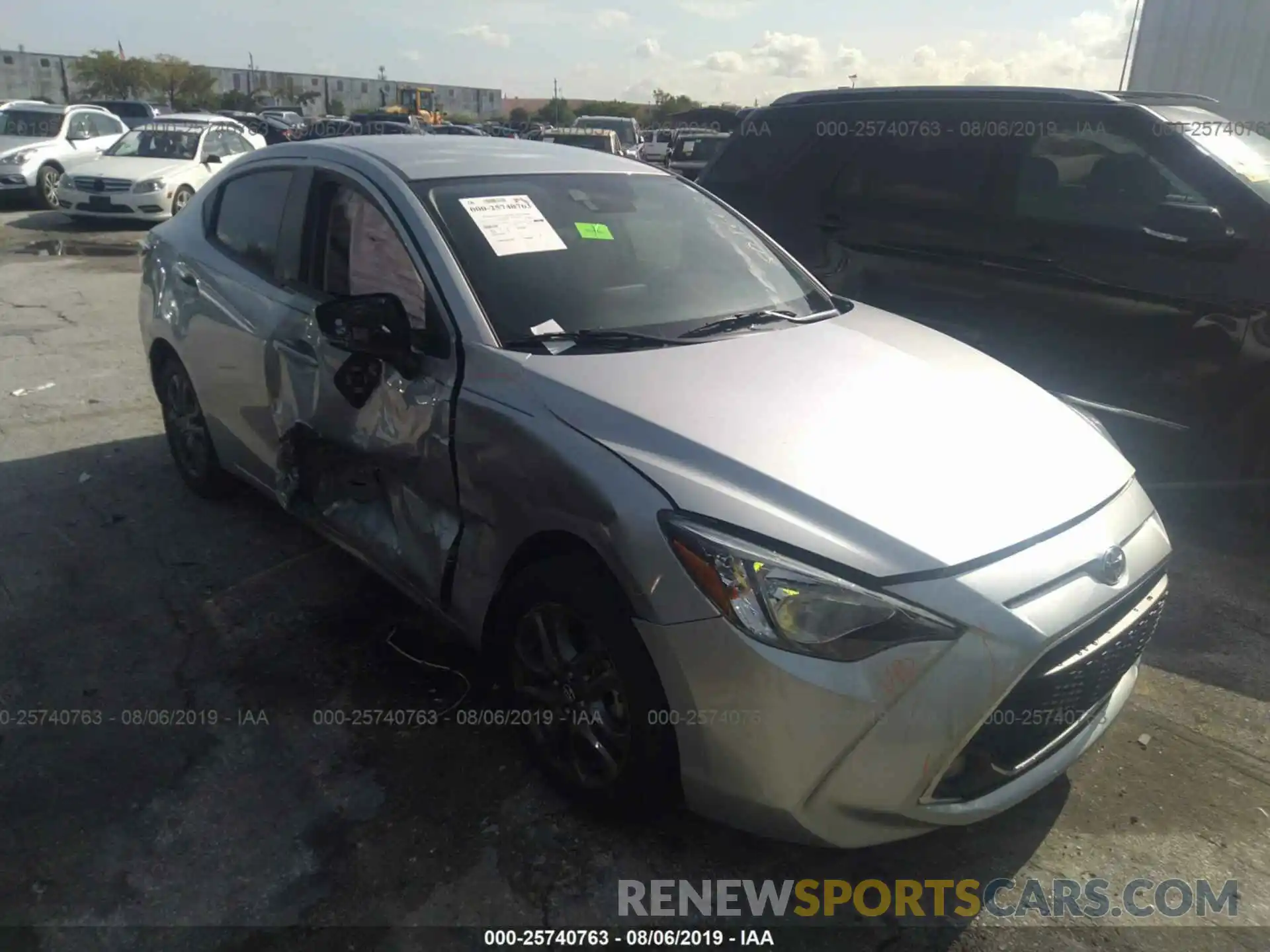 6 Photograph of a damaged car 3MYDLBYV2KY508663 TOYOTA YARIS 2019