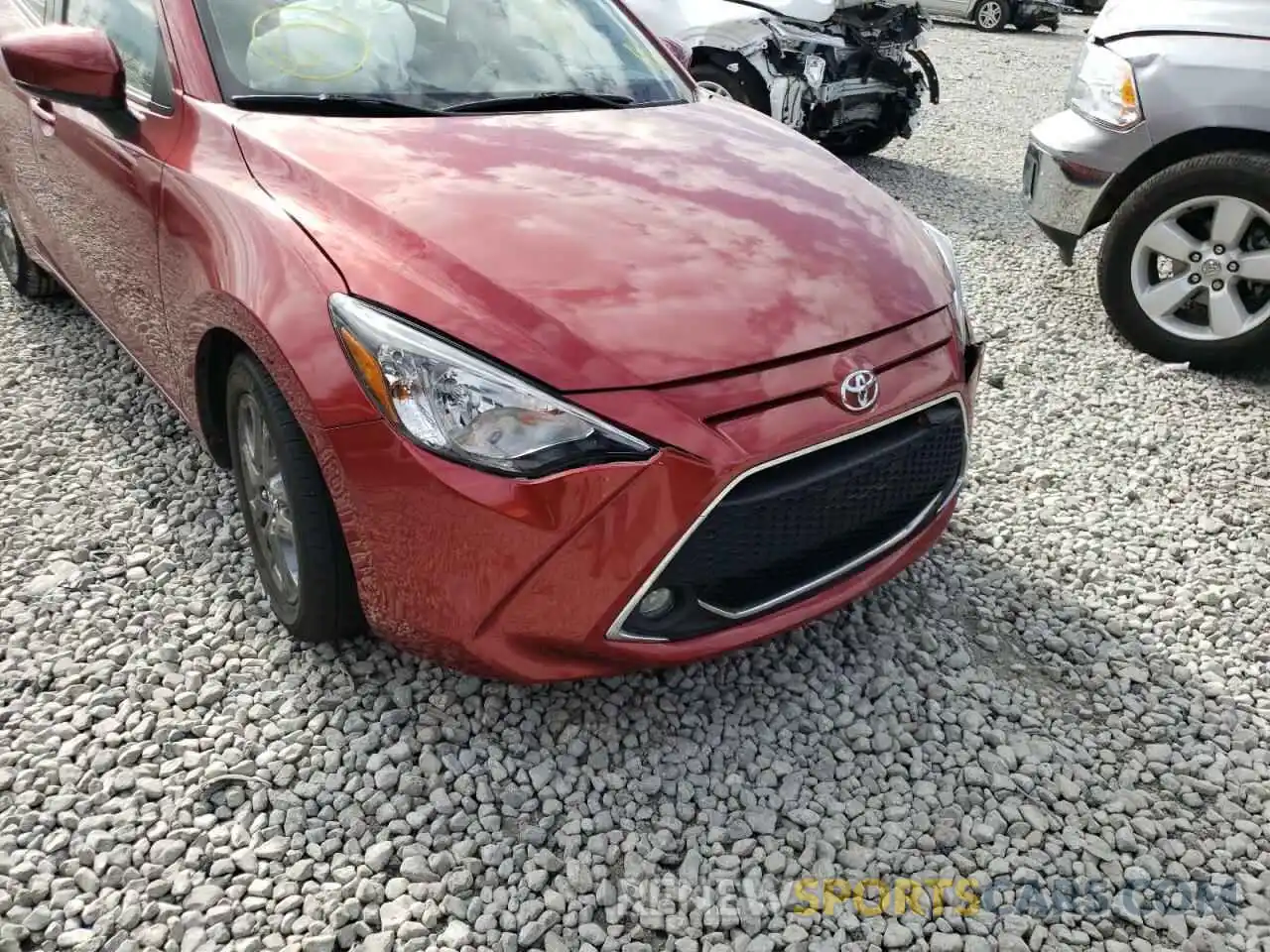 9 Photograph of a damaged car 3MYDLBYV2KY509554 TOYOTA YARIS 2019