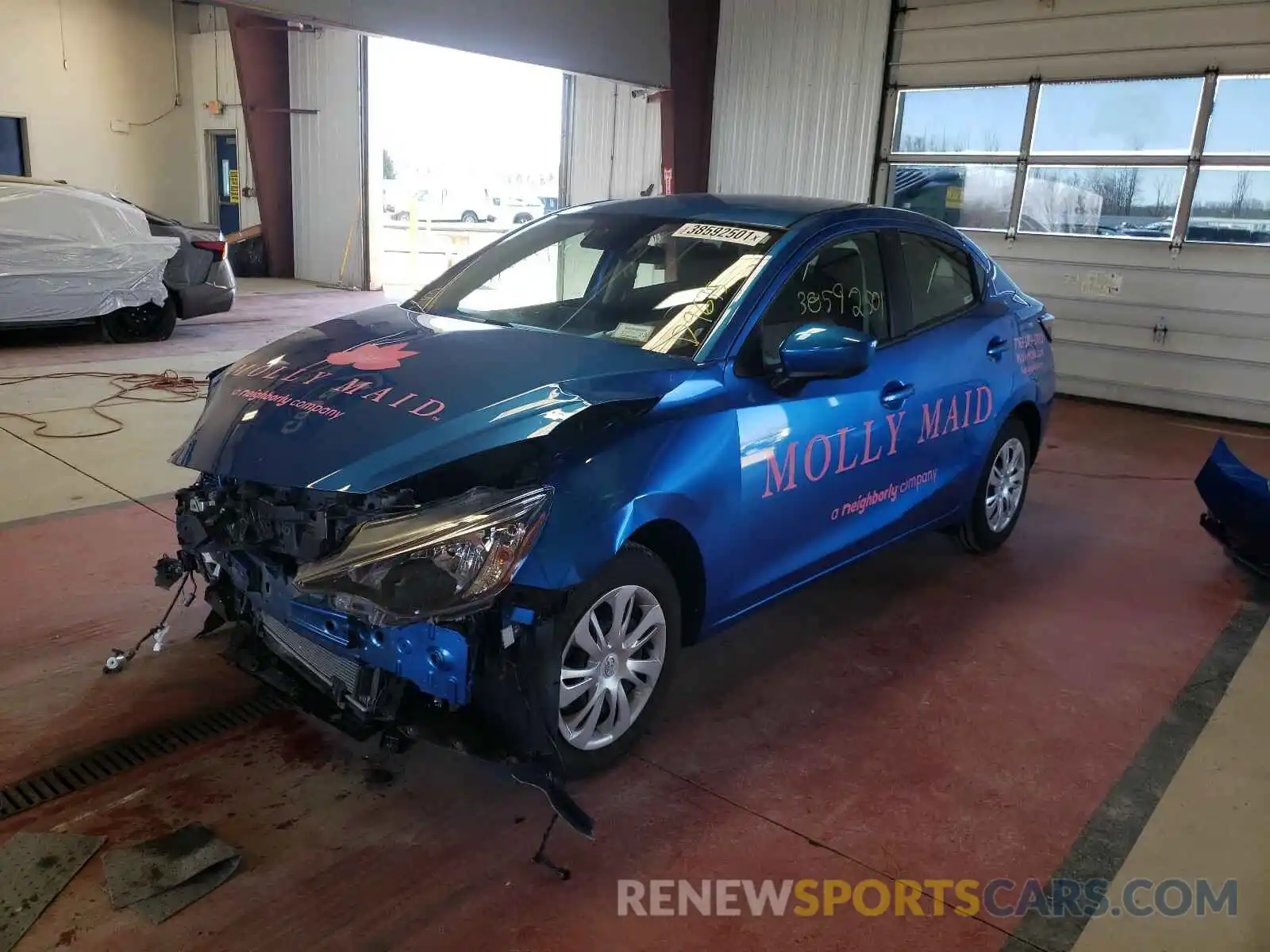 2 Photograph of a damaged car 3MYDLBYV2KY509683 TOYOTA YARIS 2019