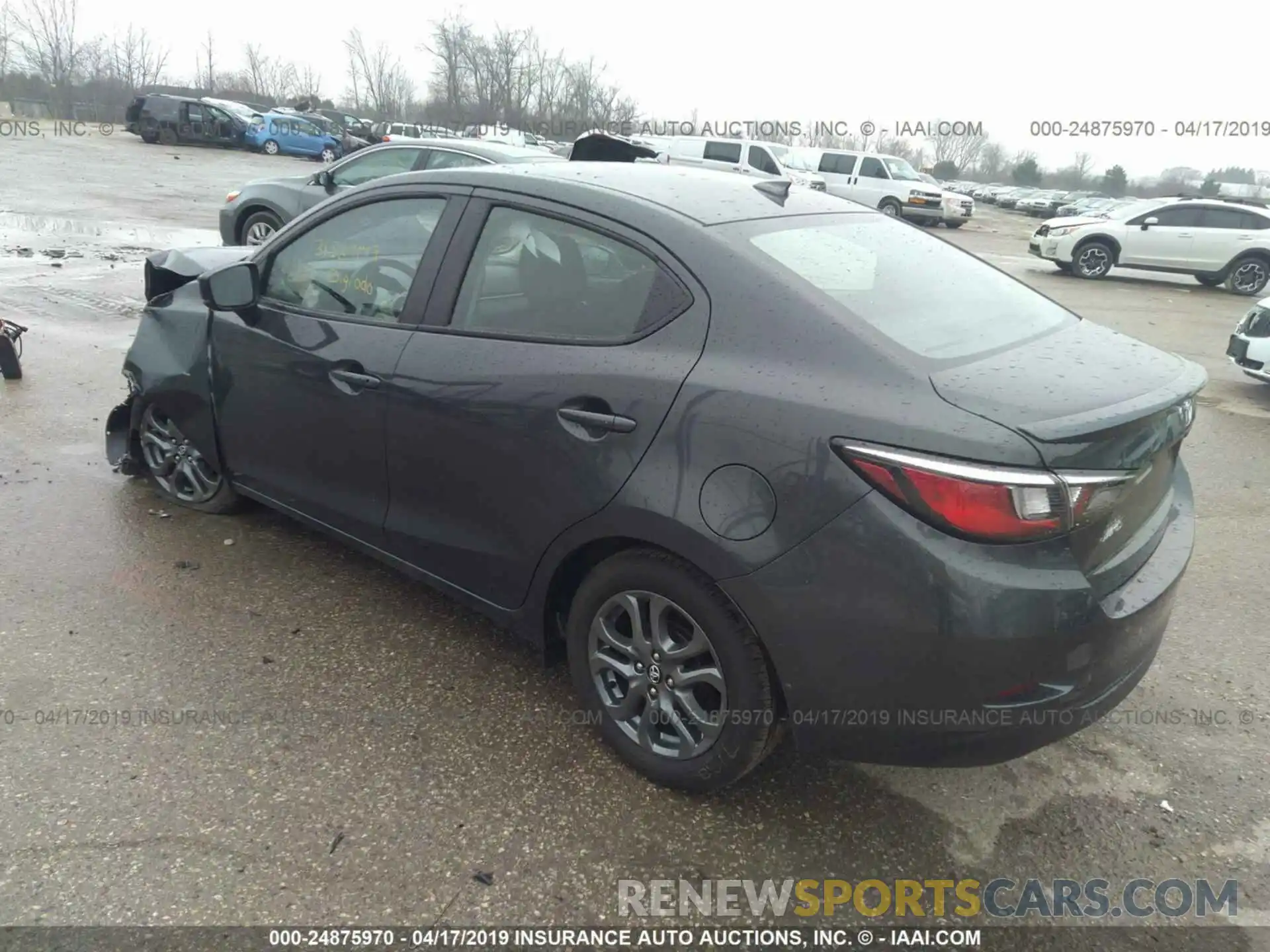 3 Photograph of a damaged car 3MYDLBYV2KY512387 TOYOTA YARIS 2019