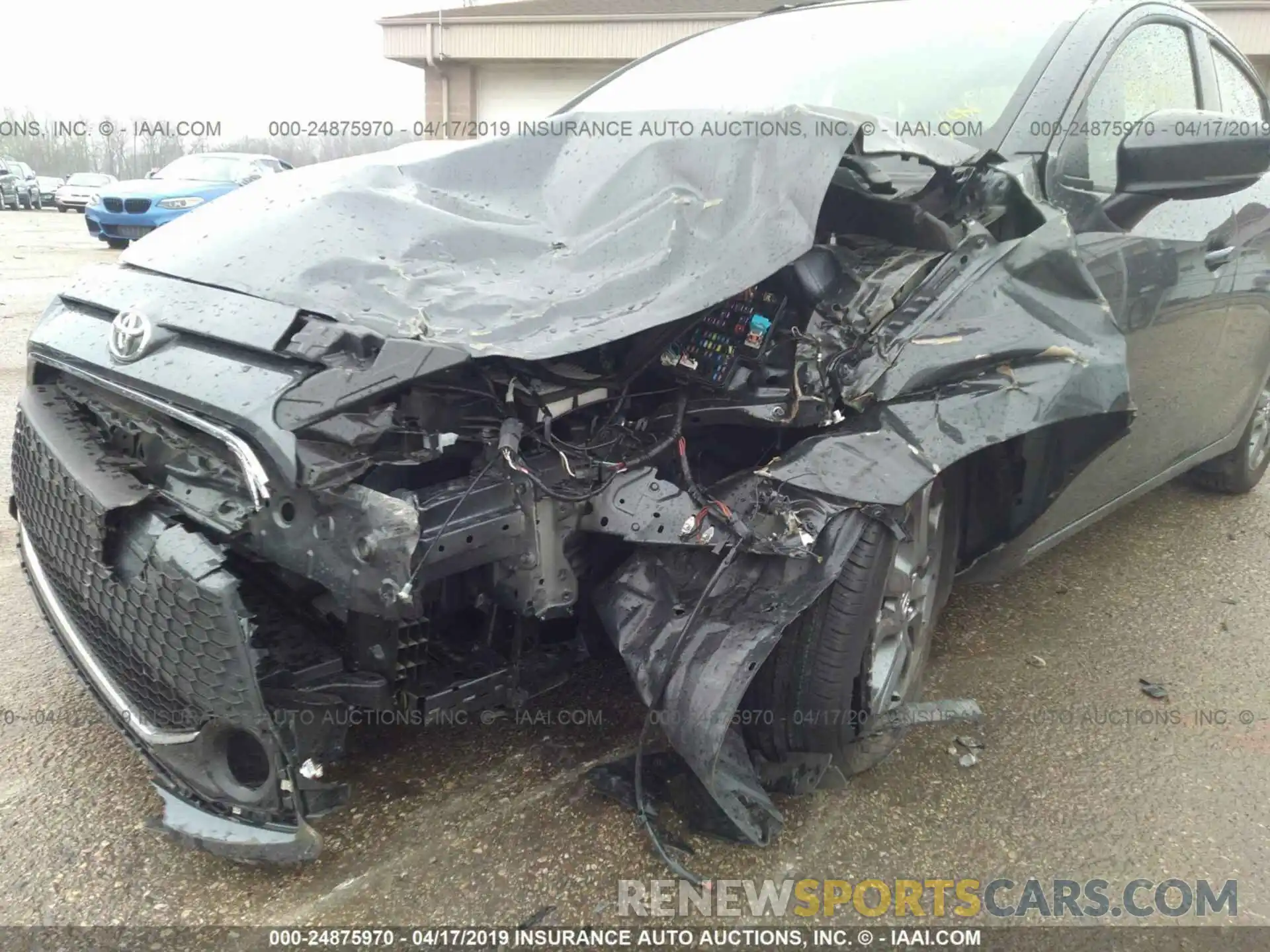 6 Photograph of a damaged car 3MYDLBYV2KY512387 TOYOTA YARIS 2019