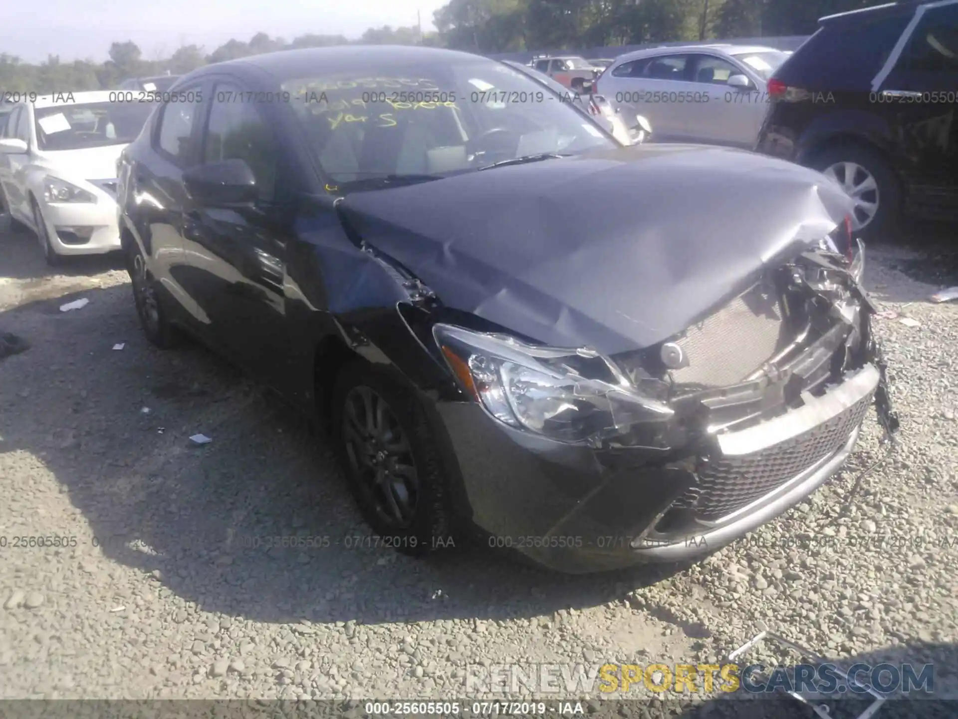 1 Photograph of a damaged car 3MYDLBYV2KY512423 TOYOTA YARIS 2019