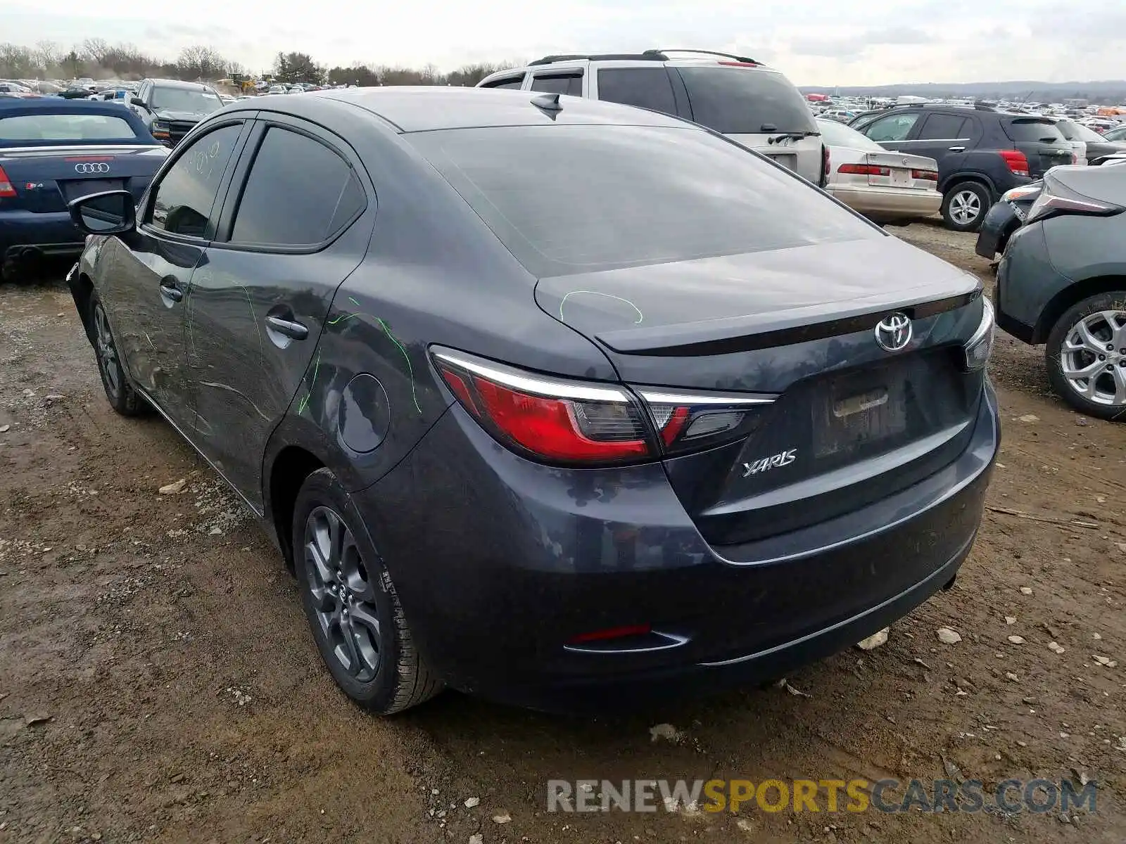 3 Photograph of a damaged car 3MYDLBYV2KY512521 TOYOTA YARIS 2019