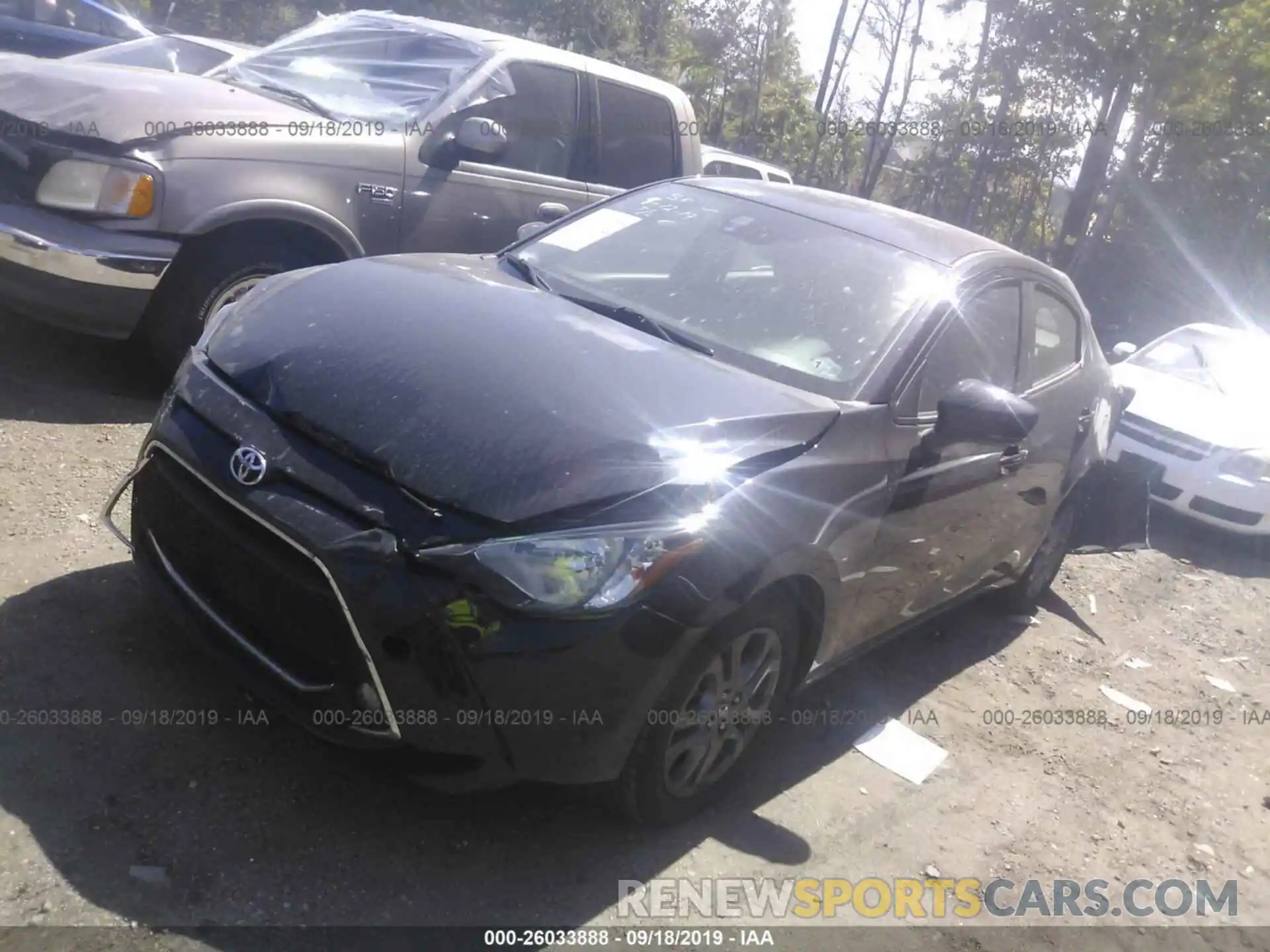 2 Photograph of a damaged car 3MYDLBYV2KY512549 TOYOTA YARIS 2019