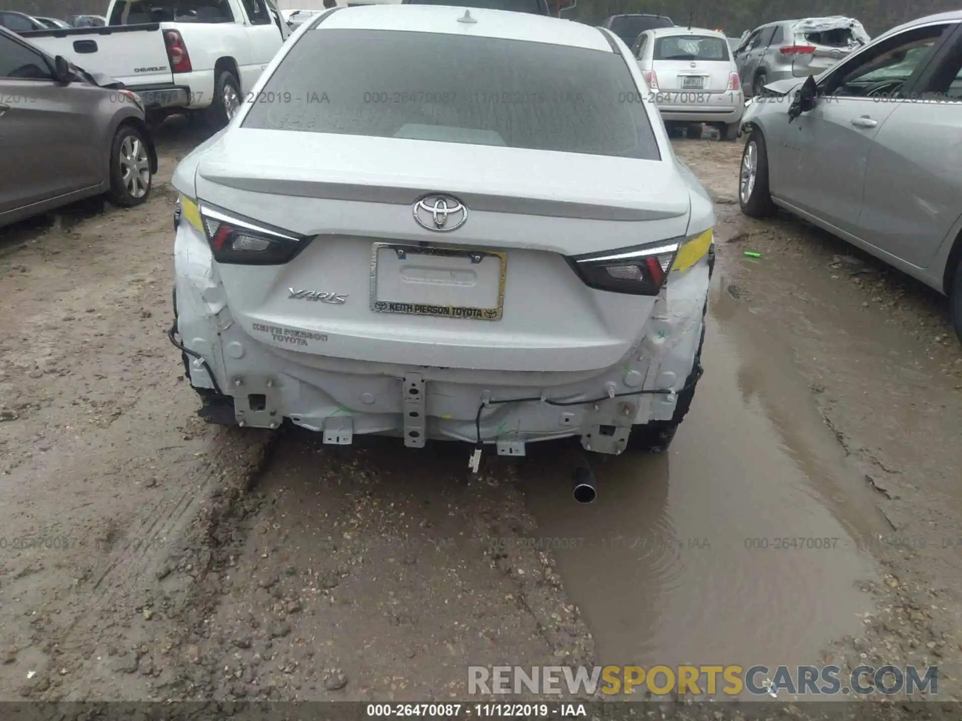 6 Photograph of a damaged car 3MYDLBYV2KY512907 TOYOTA YARIS 2019