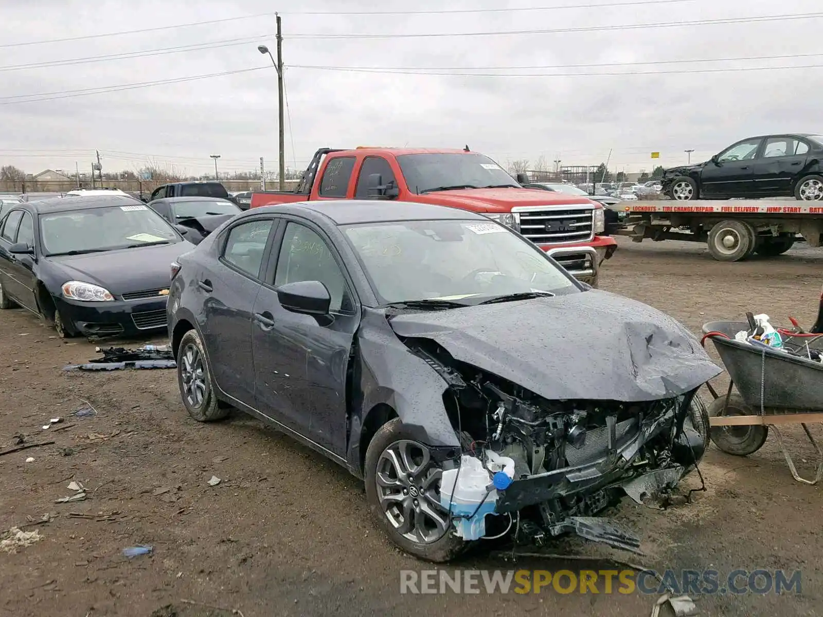 1 Photograph of a damaged car 3MYDLBYV2KY514303 TOYOTA YARIS 2019