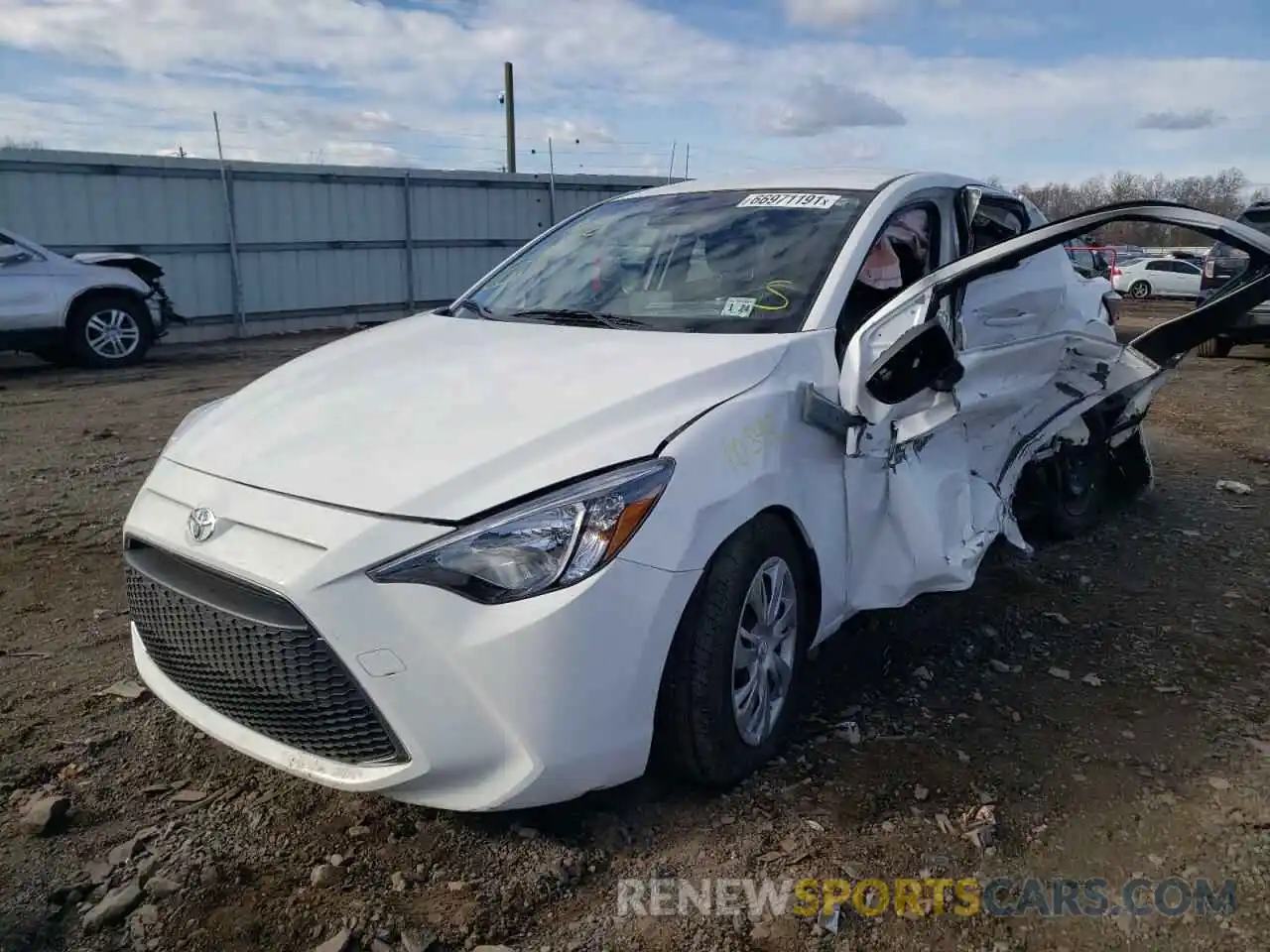 2 Photograph of a damaged car 3MYDLBYV2KY514561 TOYOTA YARIS 2019