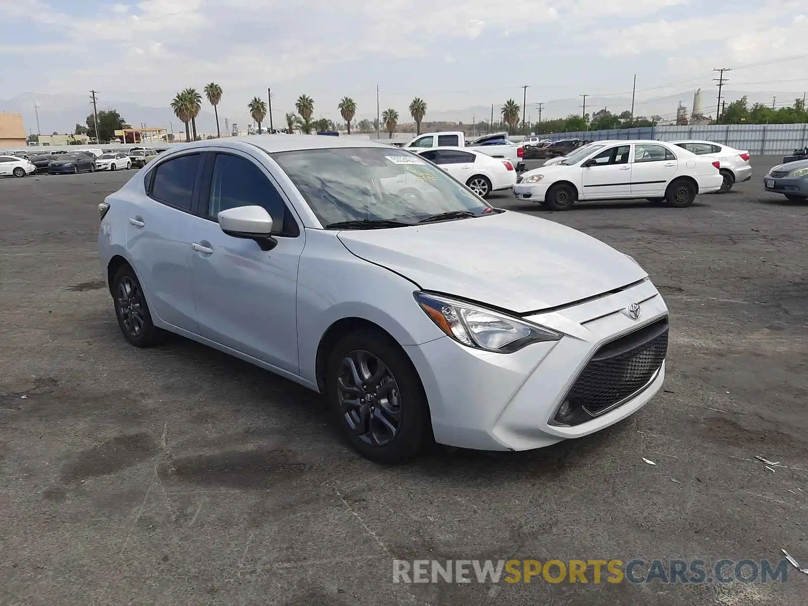 1 Photograph of a damaged car 3MYDLBYV2KY516567 TOYOTA YARIS 2019