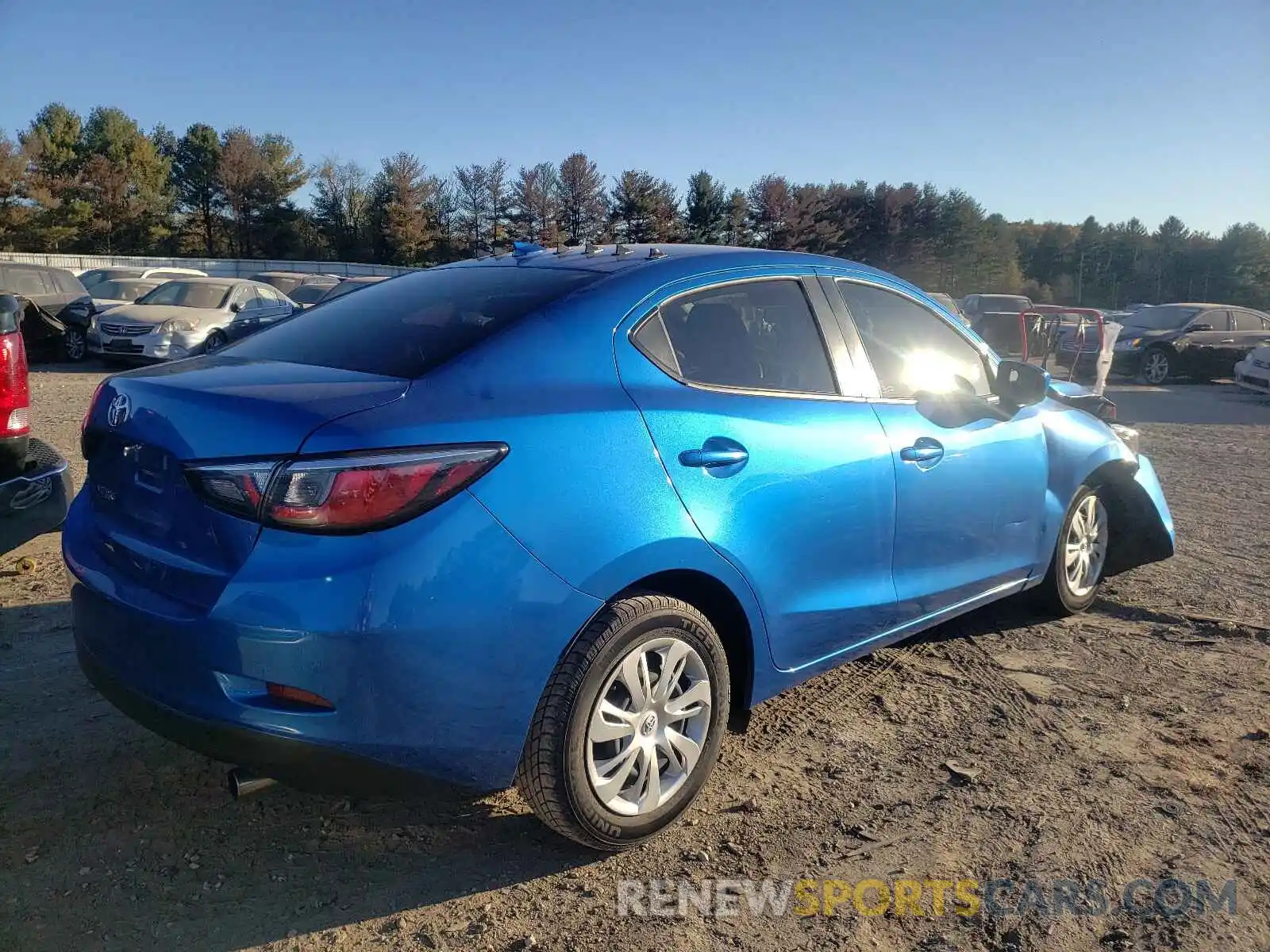 4 Photograph of a damaged car 3MYDLBYV2KY516696 TOYOTA YARIS 2019