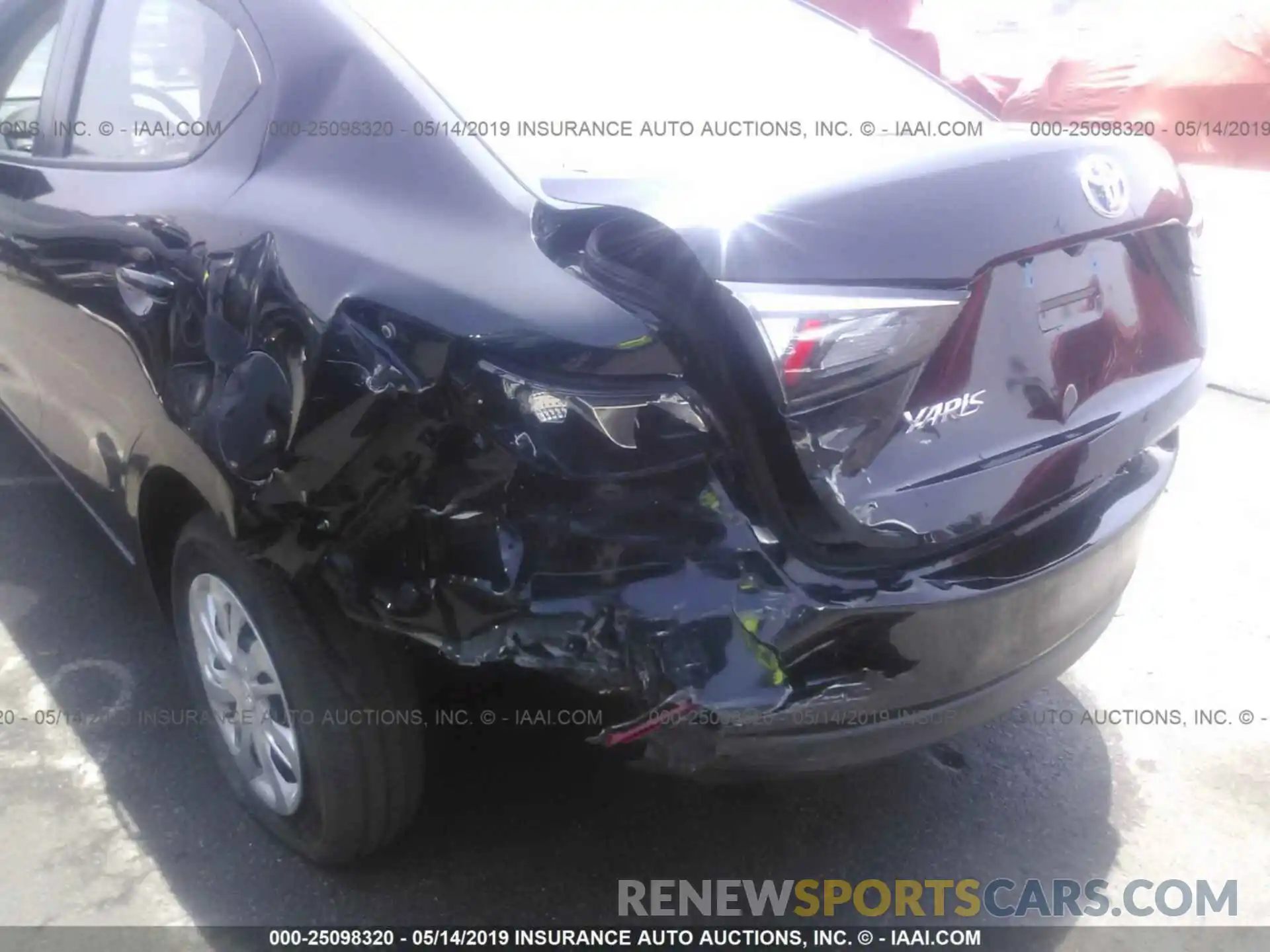 6 Photograph of a damaged car 3MYDLBYV2KY517766 TOYOTA YARIS 2019