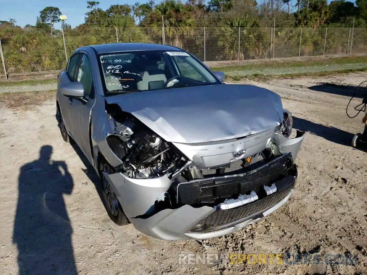 1 Photograph of a damaged car 3MYDLBYV2KY519906 TOYOTA YARIS 2019