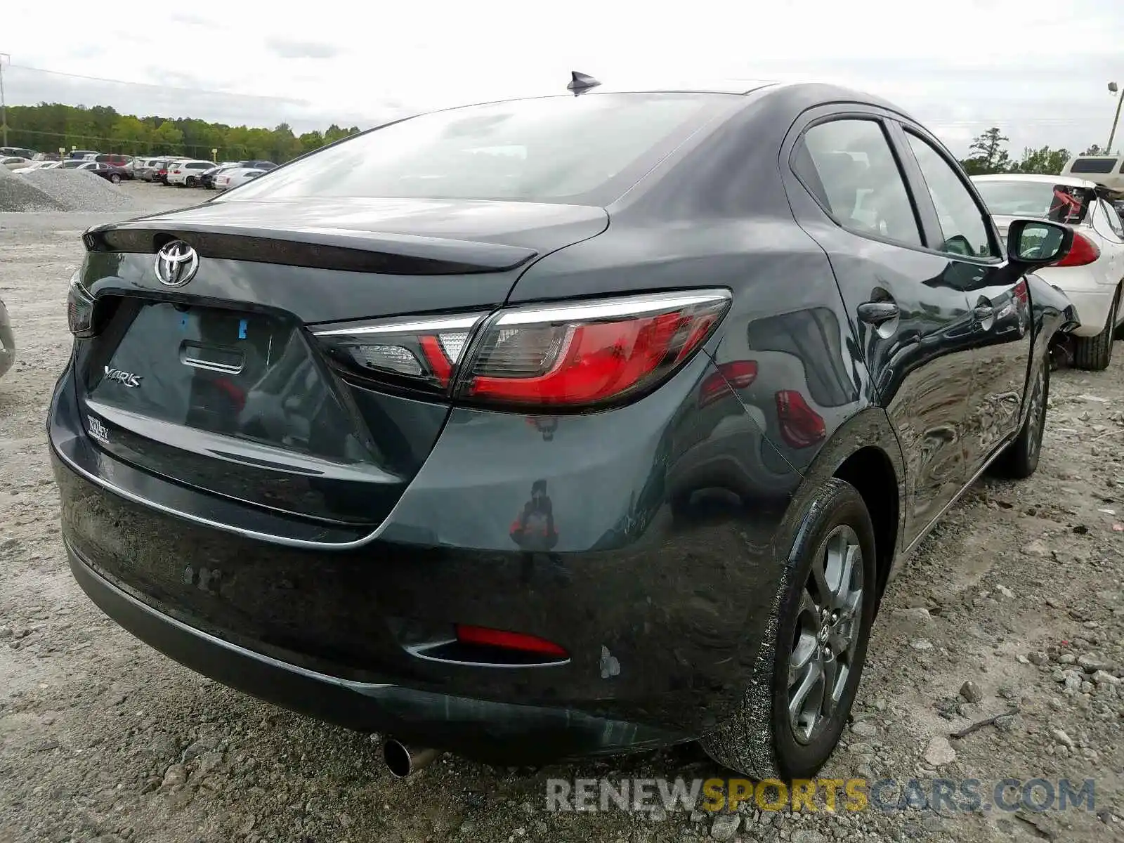 4 Photograph of a damaged car 3MYDLBYV2KY520246 TOYOTA YARIS 2019