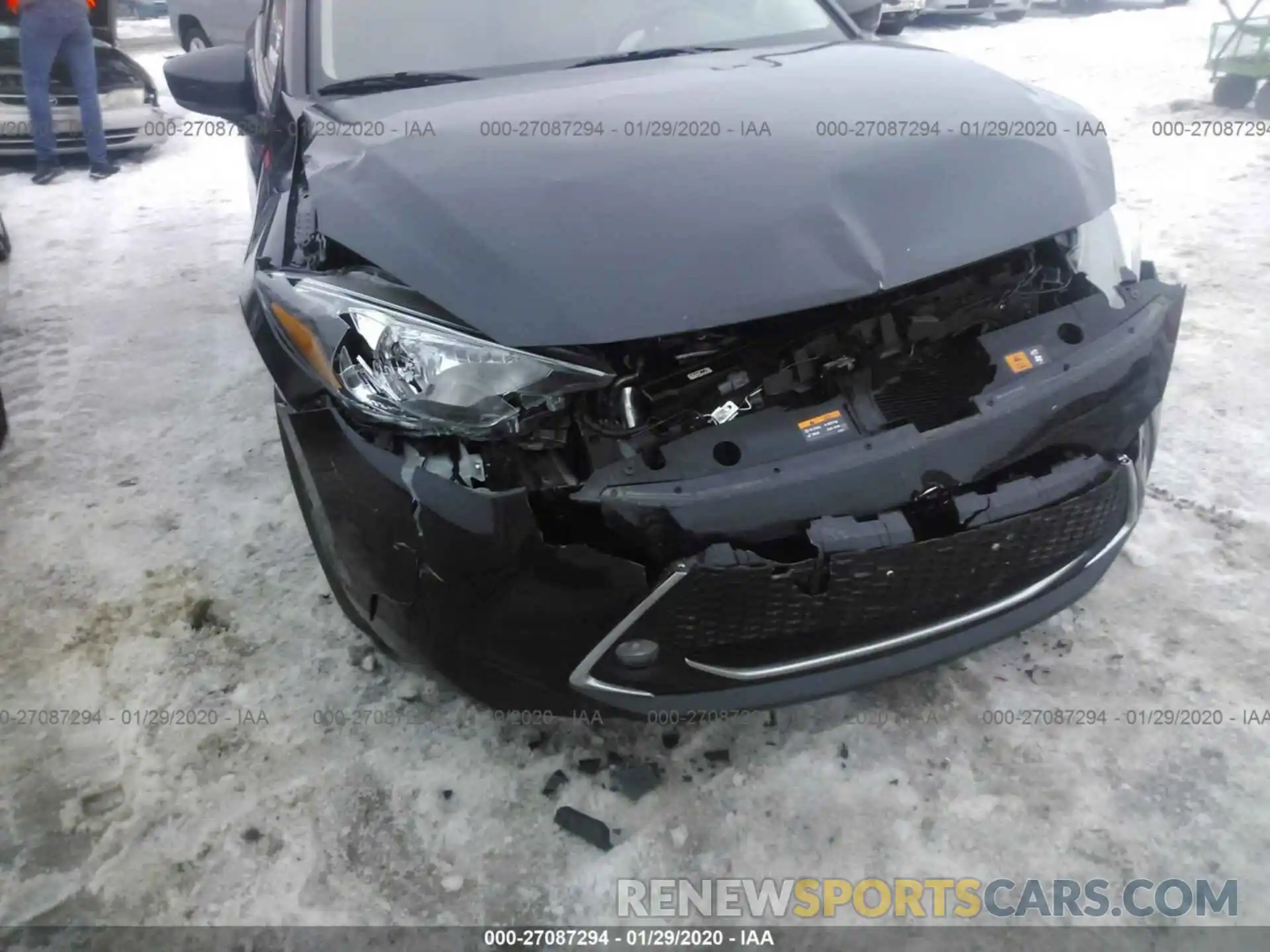 6 Photograph of a damaged car 3MYDLBYV2KY520456 TOYOTA YARIS 2019