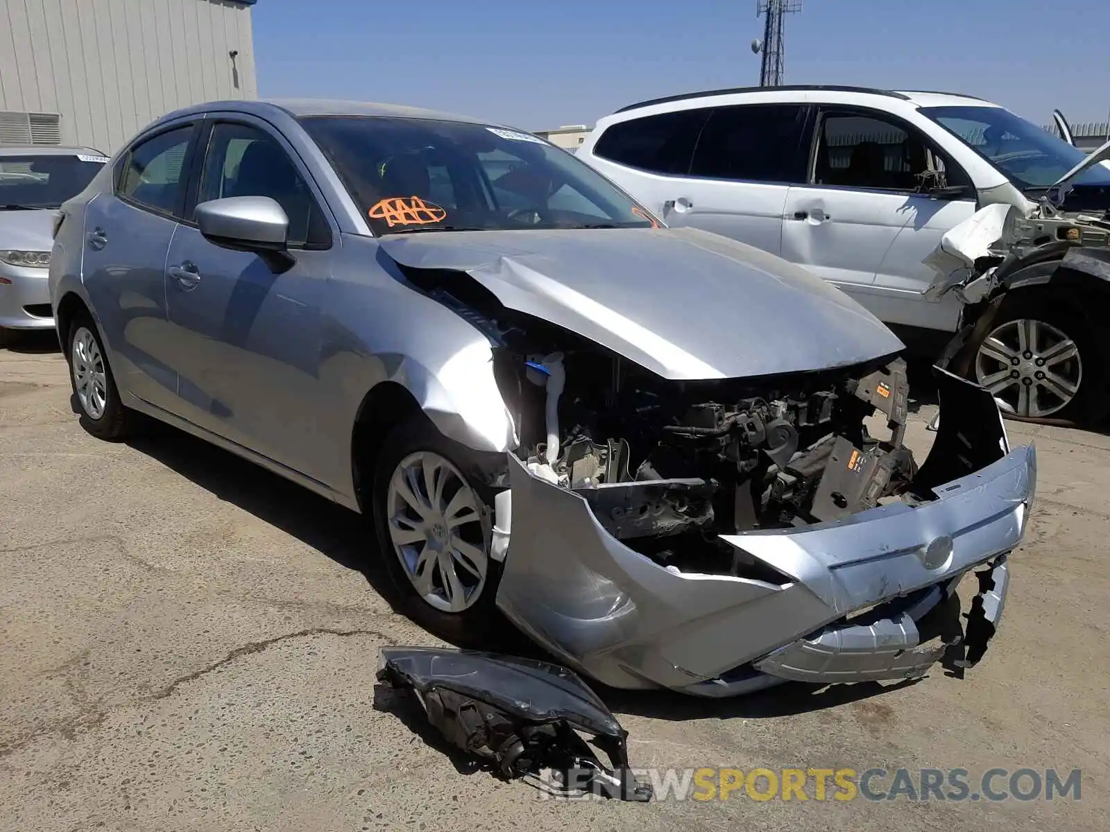 1 Photograph of a damaged car 3MYDLBYV2KY520702 TOYOTA YARIS 2019