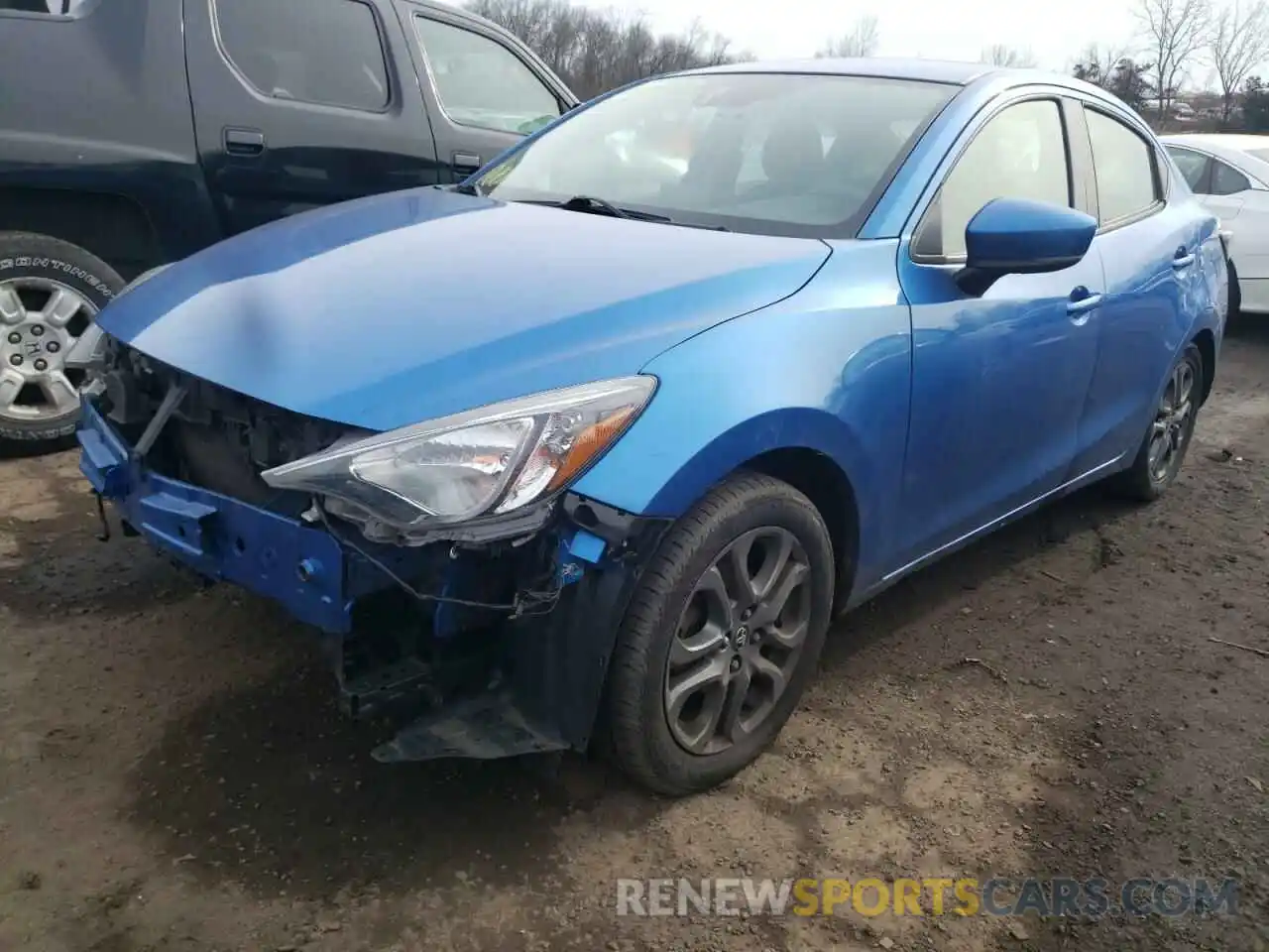 2 Photograph of a damaged car 3MYDLBYV2KY521252 TOYOTA YARIS 2019