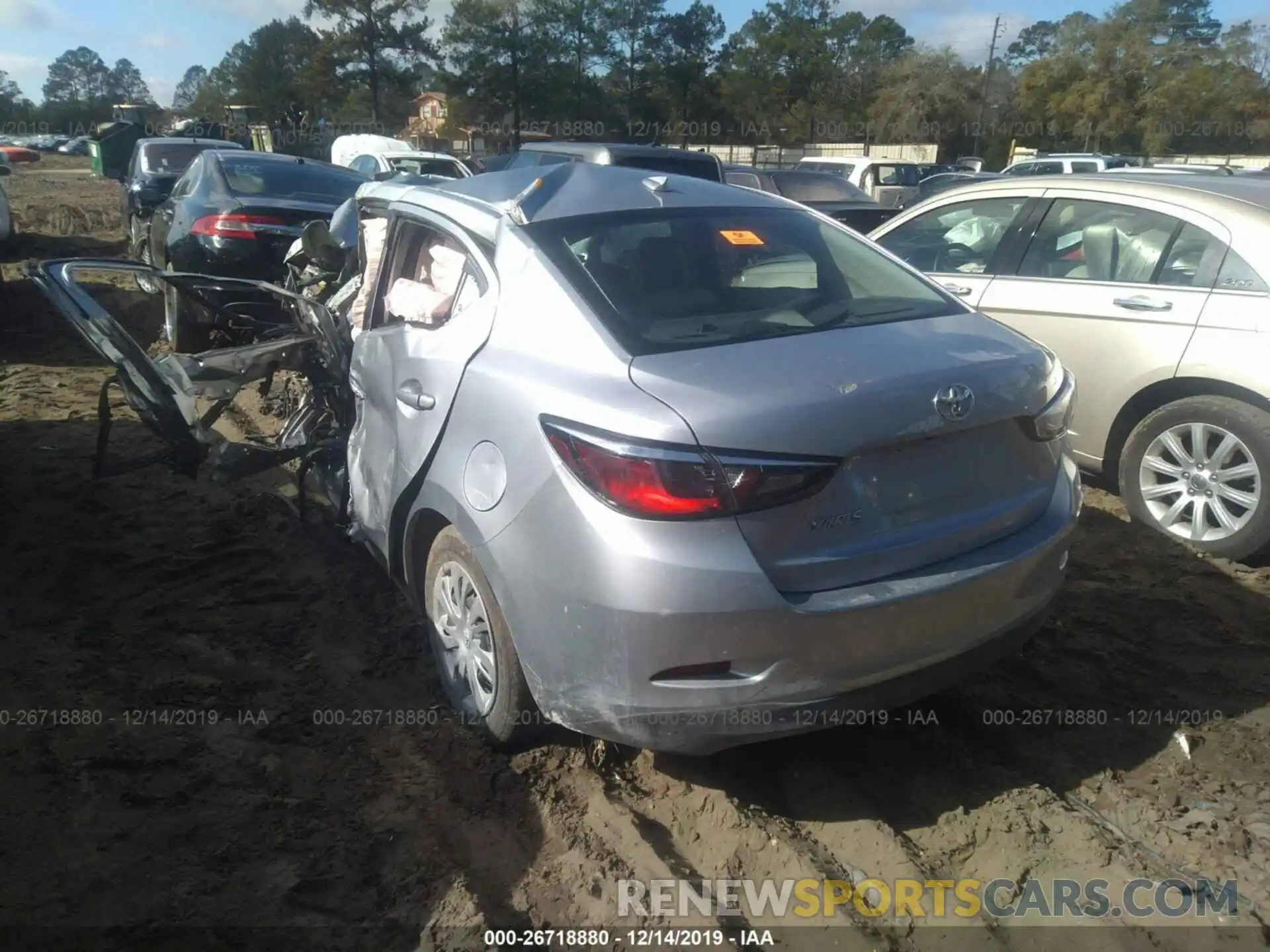 3 Photograph of a damaged car 3MYDLBYV2KY521381 TOYOTA YARIS 2019