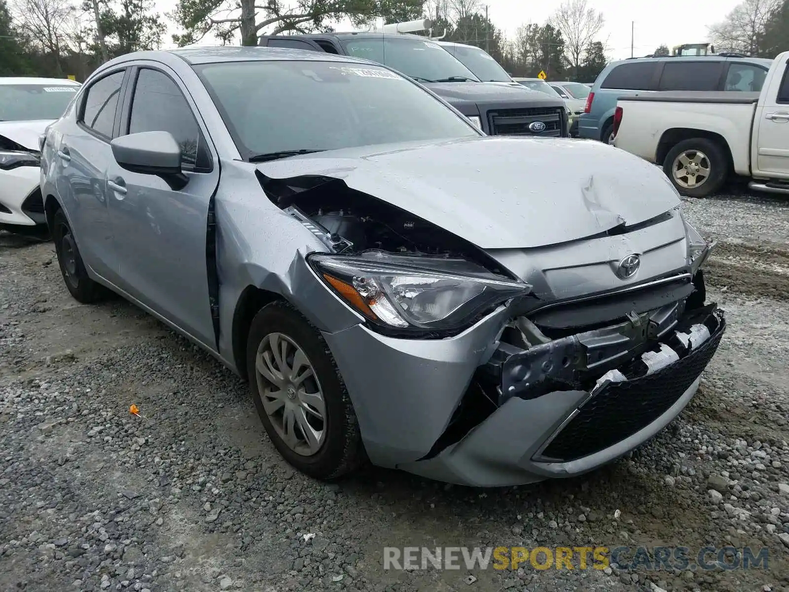 1 Photograph of a damaged car 3MYDLBYV2KY521557 TOYOTA YARIS 2019