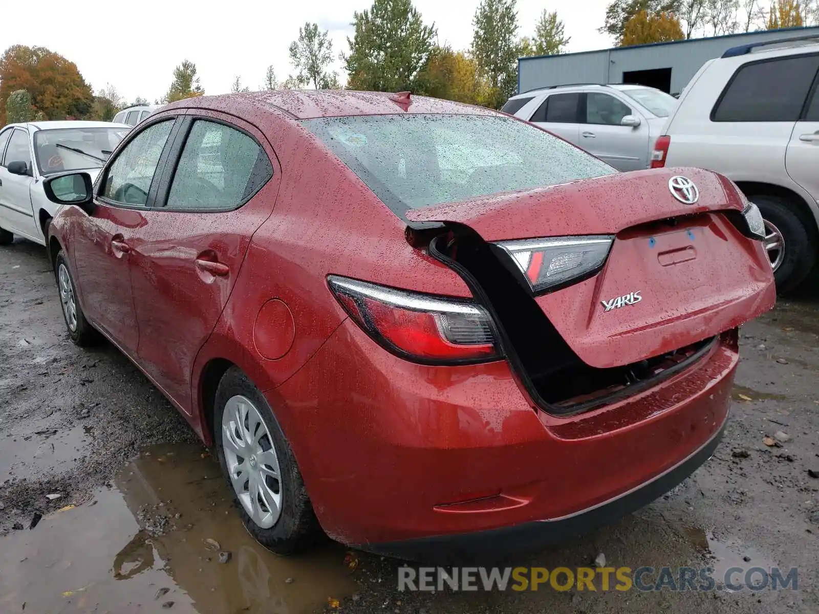 3 Photograph of a damaged car 3MYDLBYV2KY522031 TOYOTA YARIS 2019