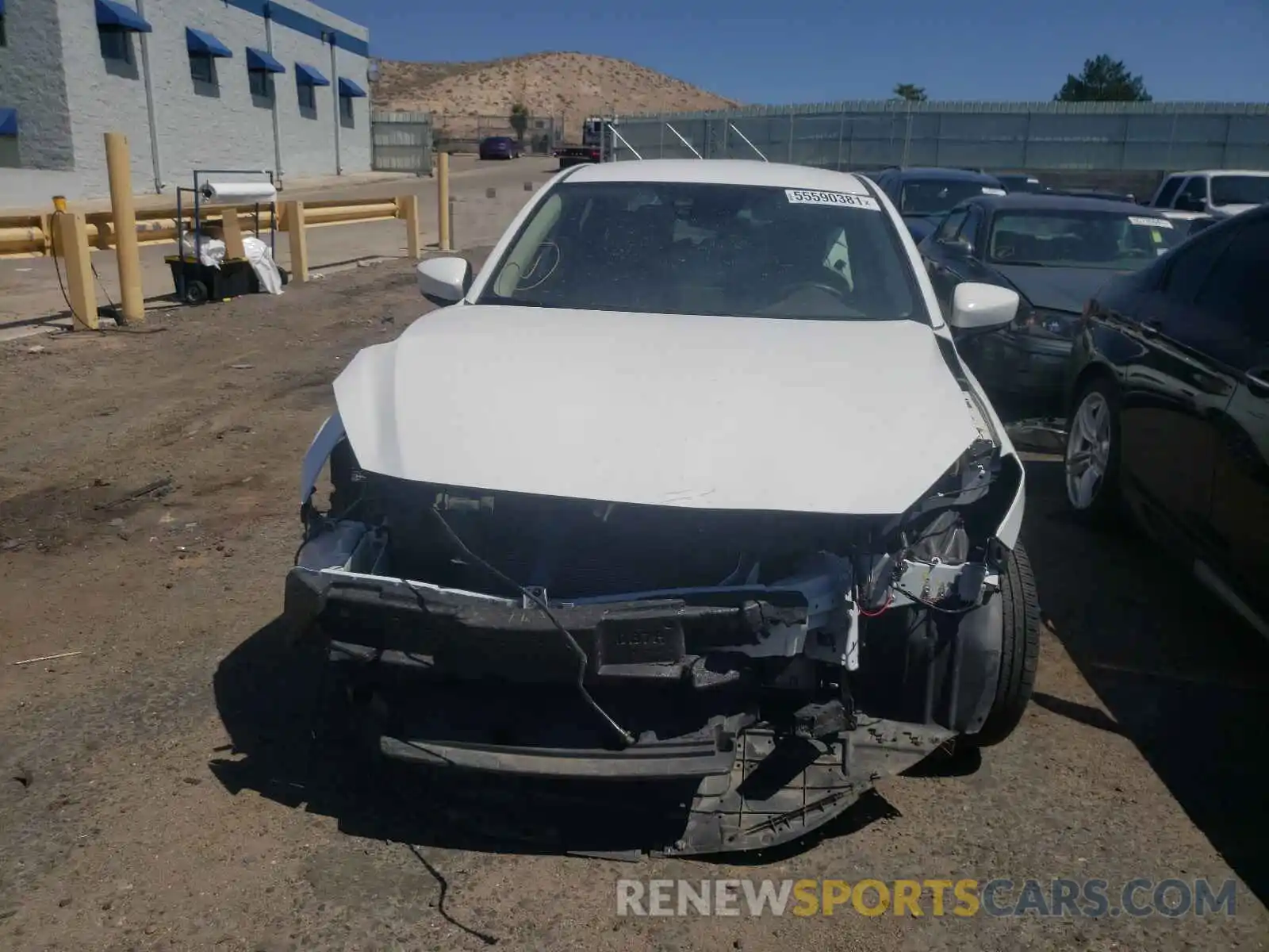 9 Photograph of a damaged car 3MYDLBYV2KY522160 TOYOTA YARIS 2019