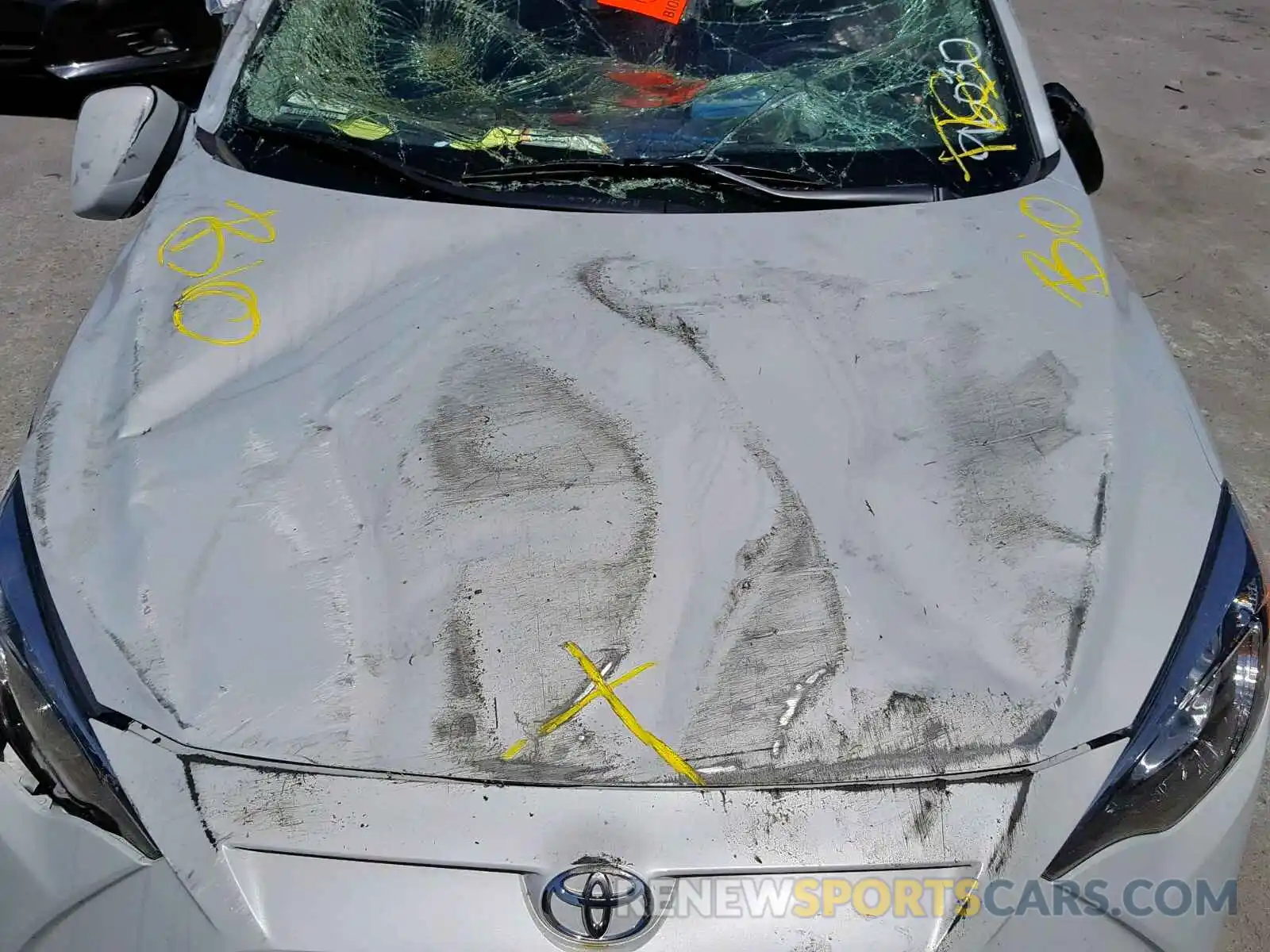7 Photograph of a damaged car 3MYDLBYV2KY522305 TOYOTA YARIS 2019