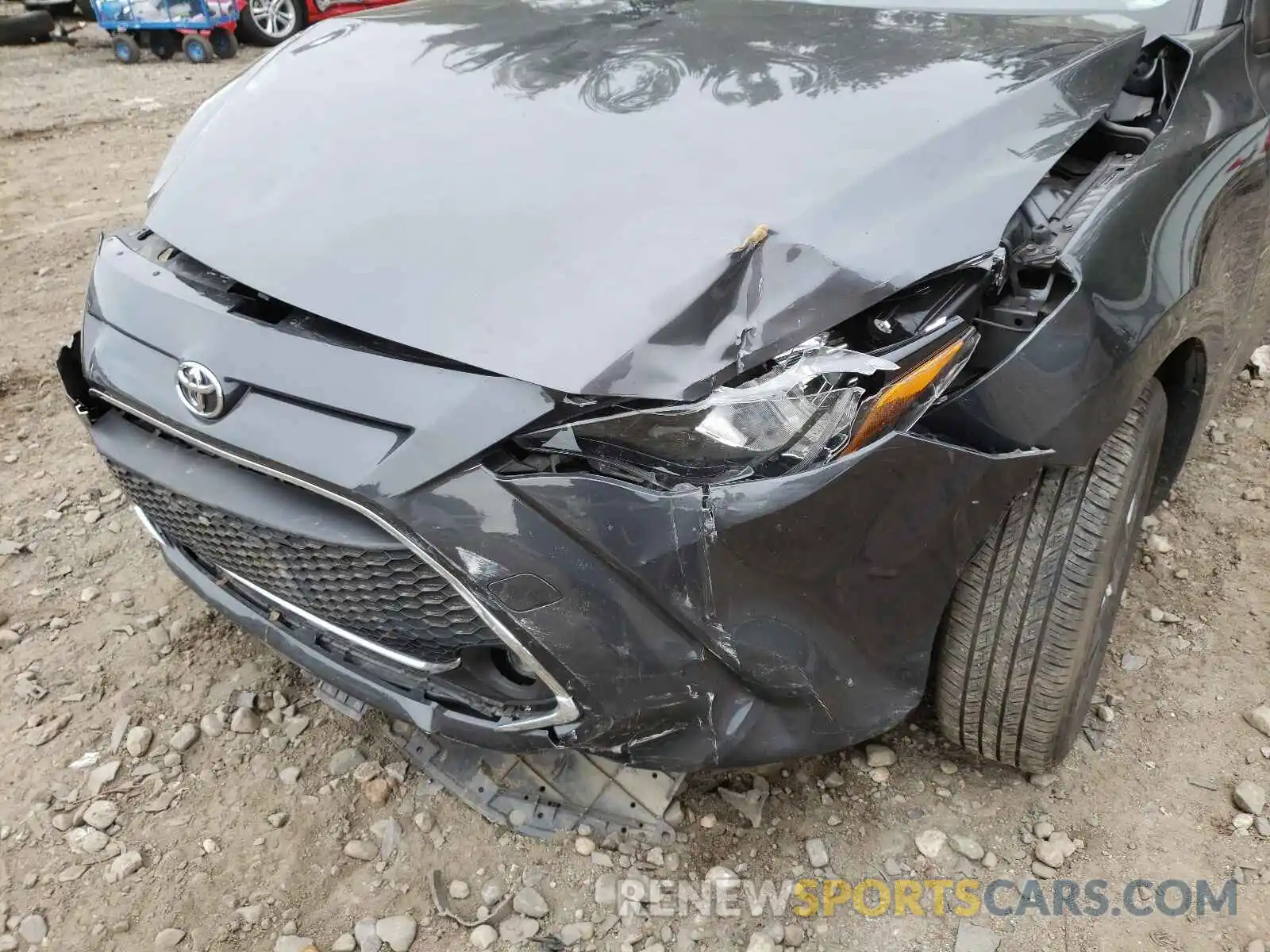 9 Photograph of a damaged car 3MYDLBYV2KY523129 TOYOTA YARIS 2019