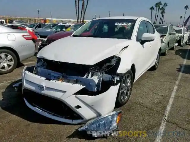 2 Photograph of a damaged car 3MYDLBYV2KY523924 TOYOTA YARIS 2019