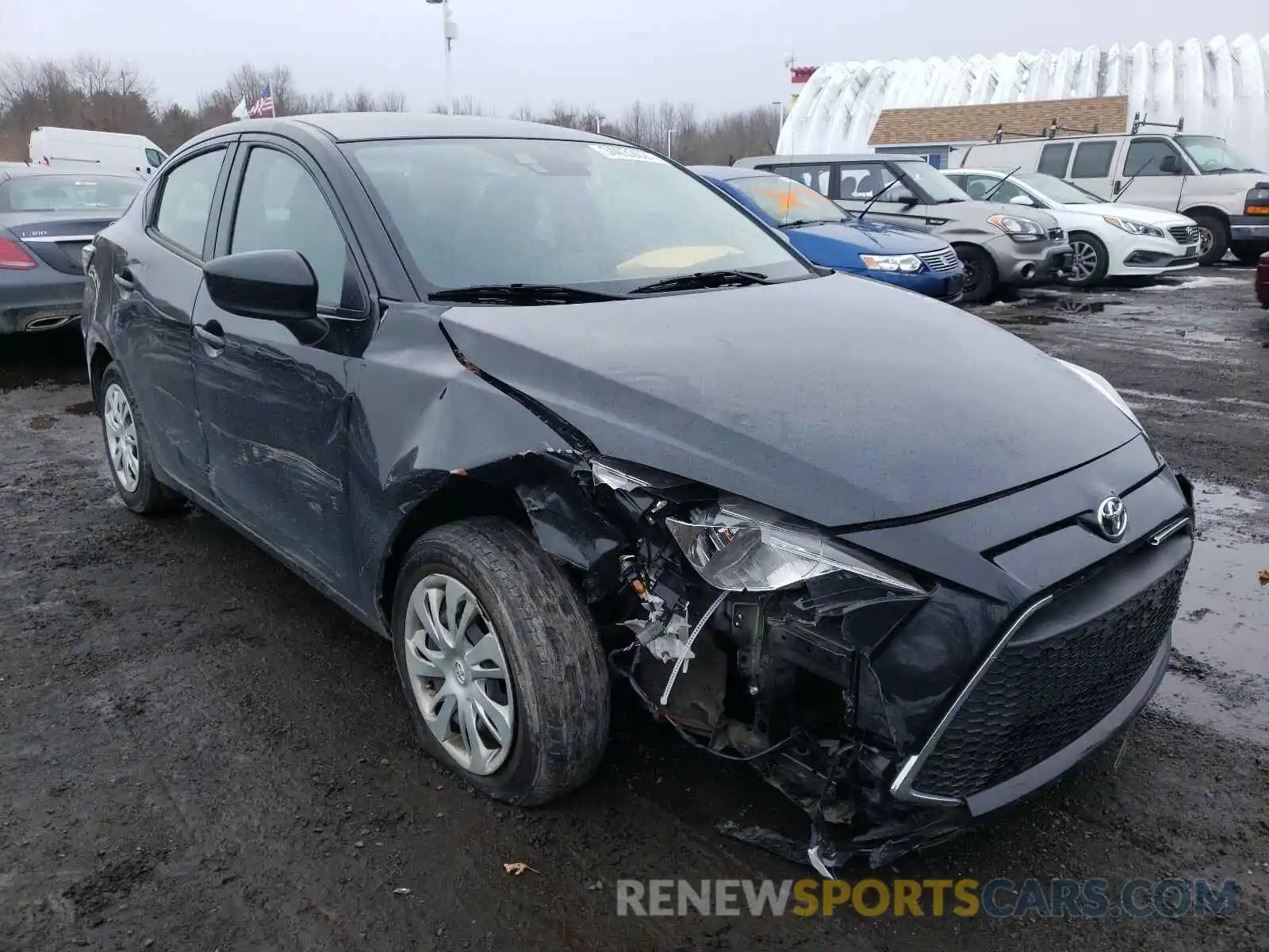 1 Photograph of a damaged car 3MYDLBYV2KY524376 TOYOTA YARIS 2019