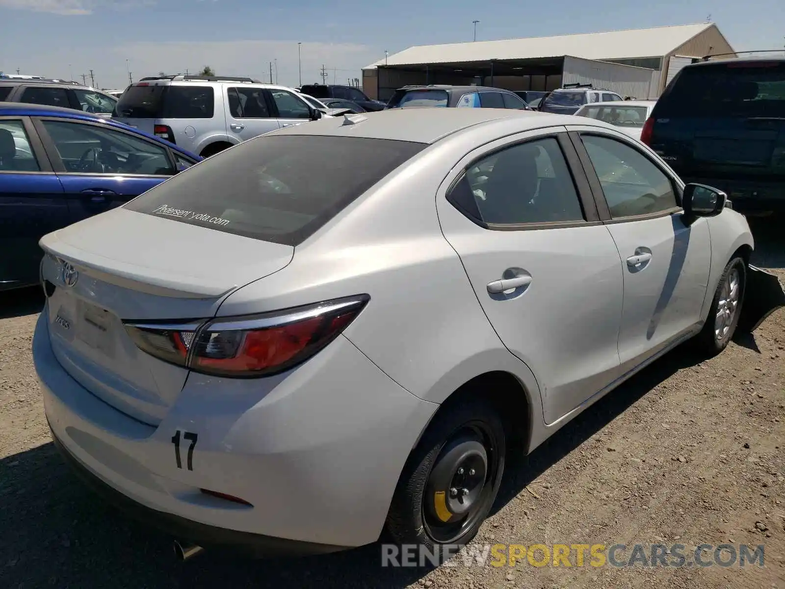 4 Photograph of a damaged car 3MYDLBYV2KY524751 TOYOTA YARIS 2019