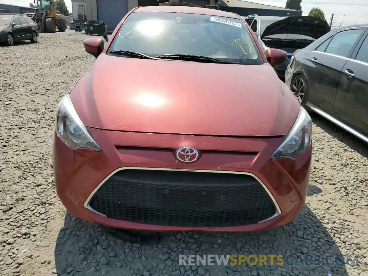 9 Фотография поврежденного автомобиля 3MYDLBYV2KY525074 TOYOTA YARIS 2019