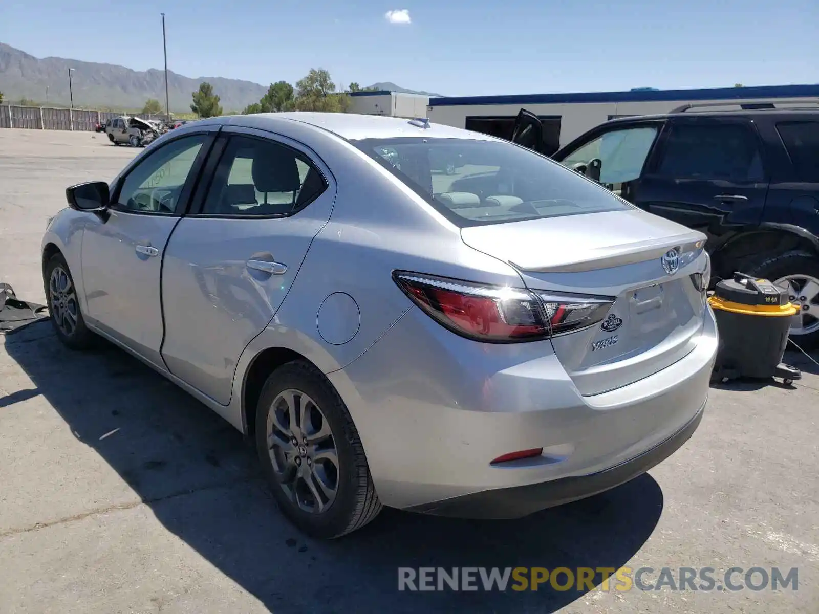 3 Photograph of a damaged car 3MYDLBYV2KY525236 TOYOTA YARIS 2019