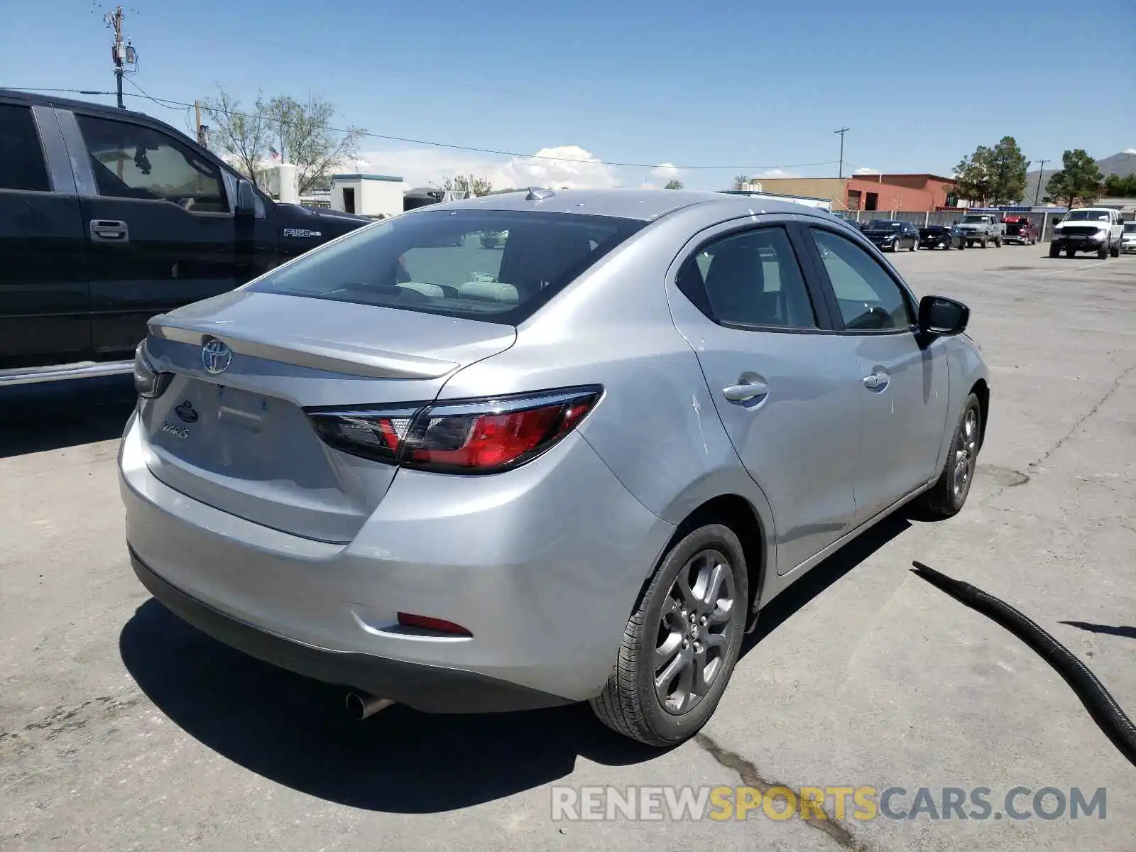 4 Photograph of a damaged car 3MYDLBYV2KY525236 TOYOTA YARIS 2019