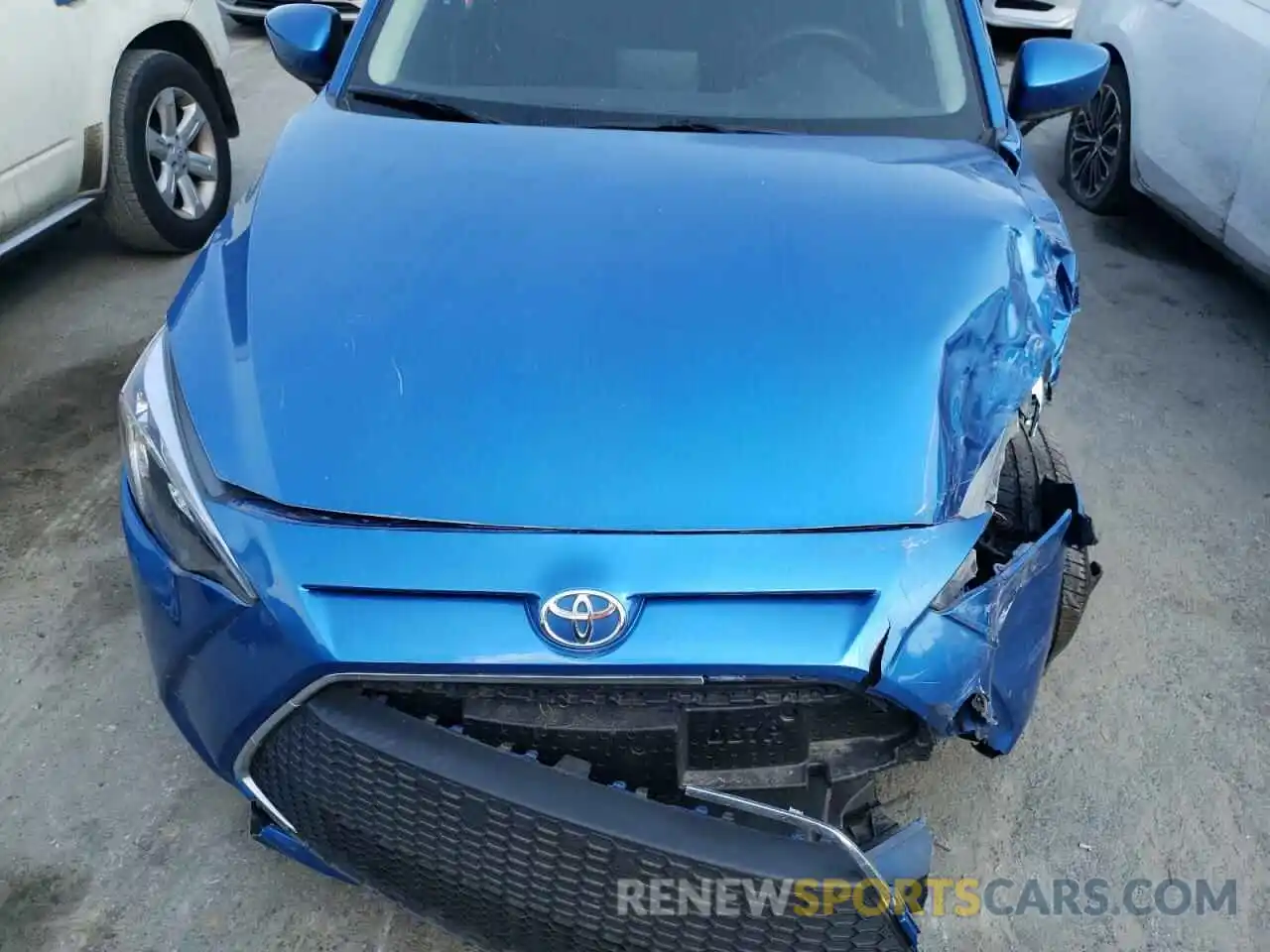 7 Photograph of a damaged car 3MYDLBYV2KY525804 TOYOTA YARIS 2019