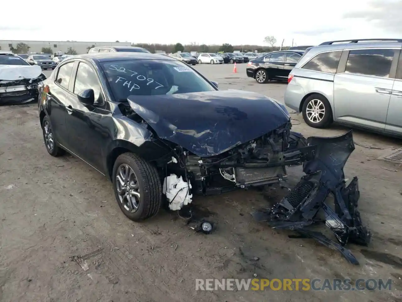 1 Photograph of a damaged car 3MYDLBYV2KY527097 TOYOTA YARIS 2019