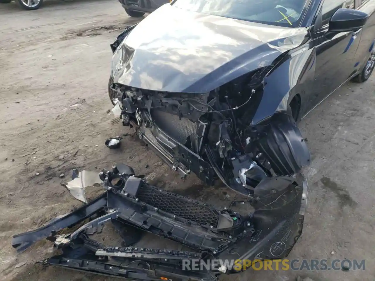 9 Photograph of a damaged car 3MYDLBYV2KY527097 TOYOTA YARIS 2019