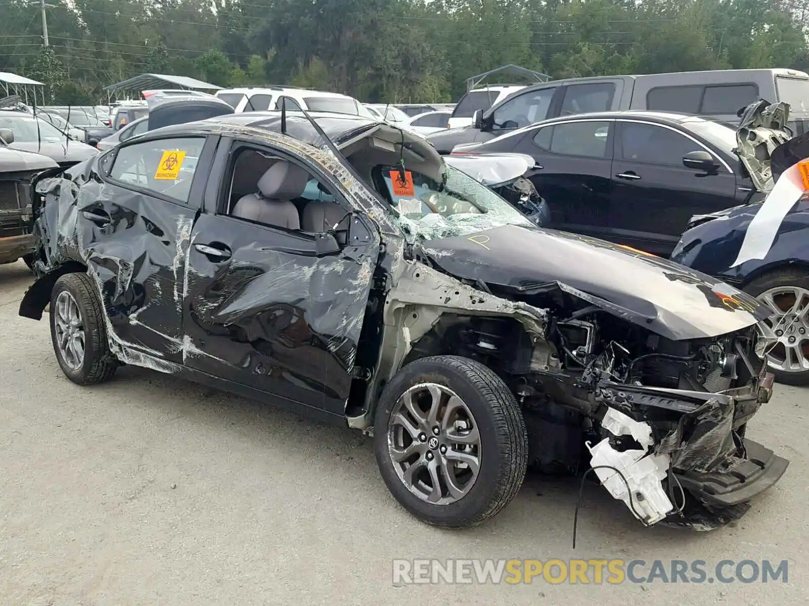 9 Photograph of a damaged car 3MYDLBYV2KY527780 TOYOTA YARIS 2019