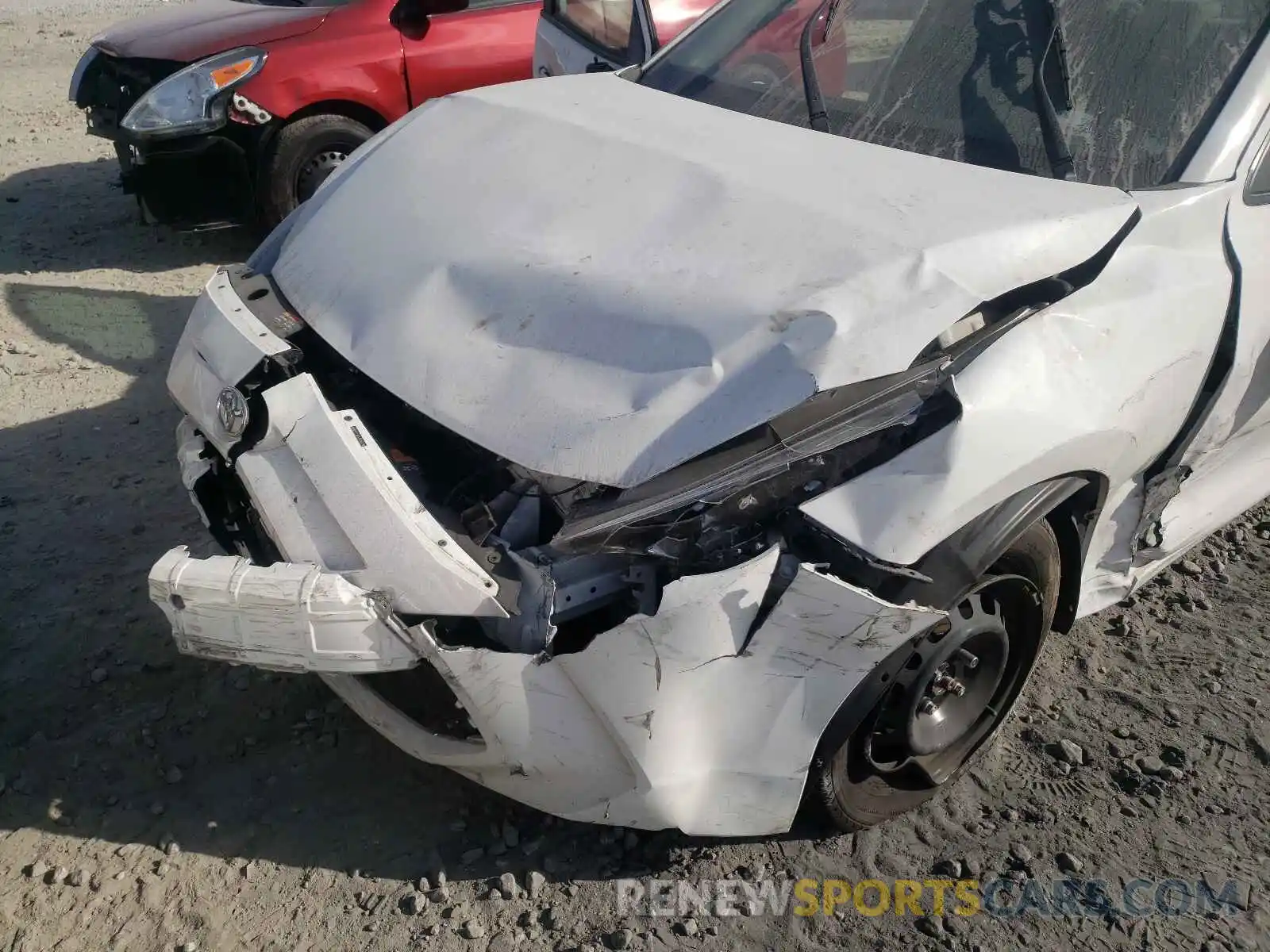 10 Photograph of a damaged car 3MYDLBYV2KY528556 TOYOTA YARIS 2019